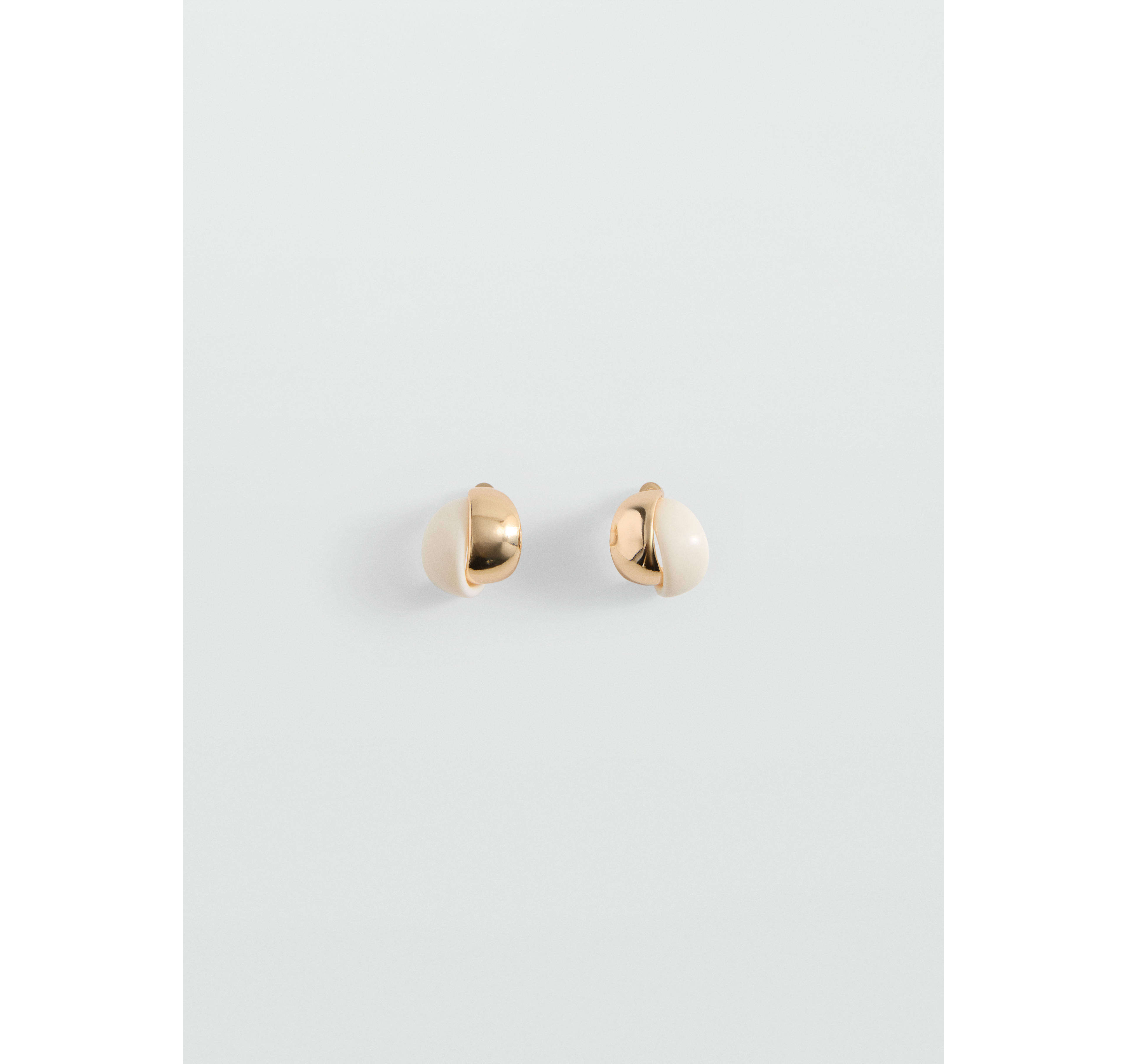 Серьги из смешанной смолы — Mango