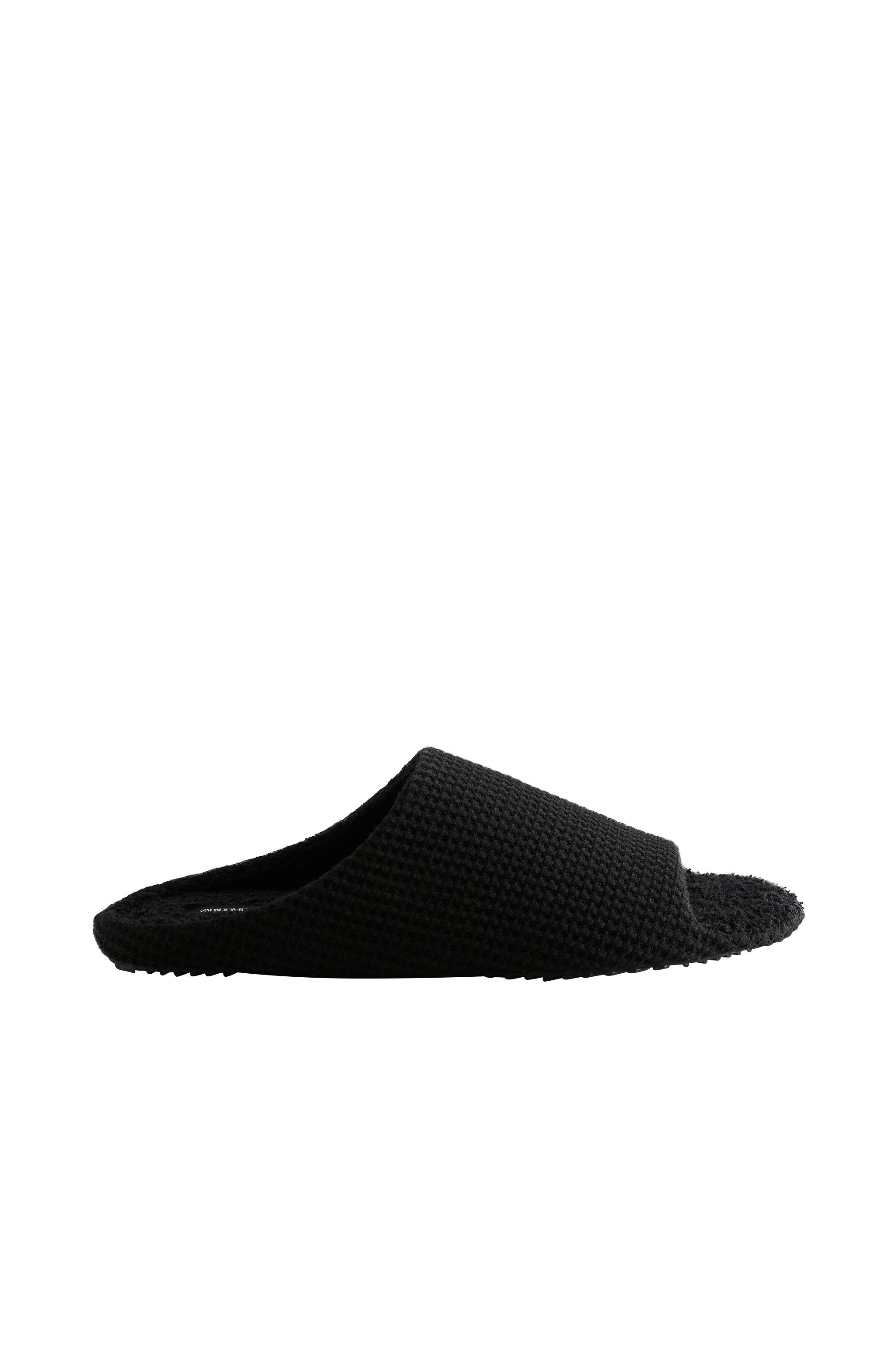 ОТКРЫТЫЕ ВАФЕЛЬНЫЕ ТАПОЧКИ — ZARA