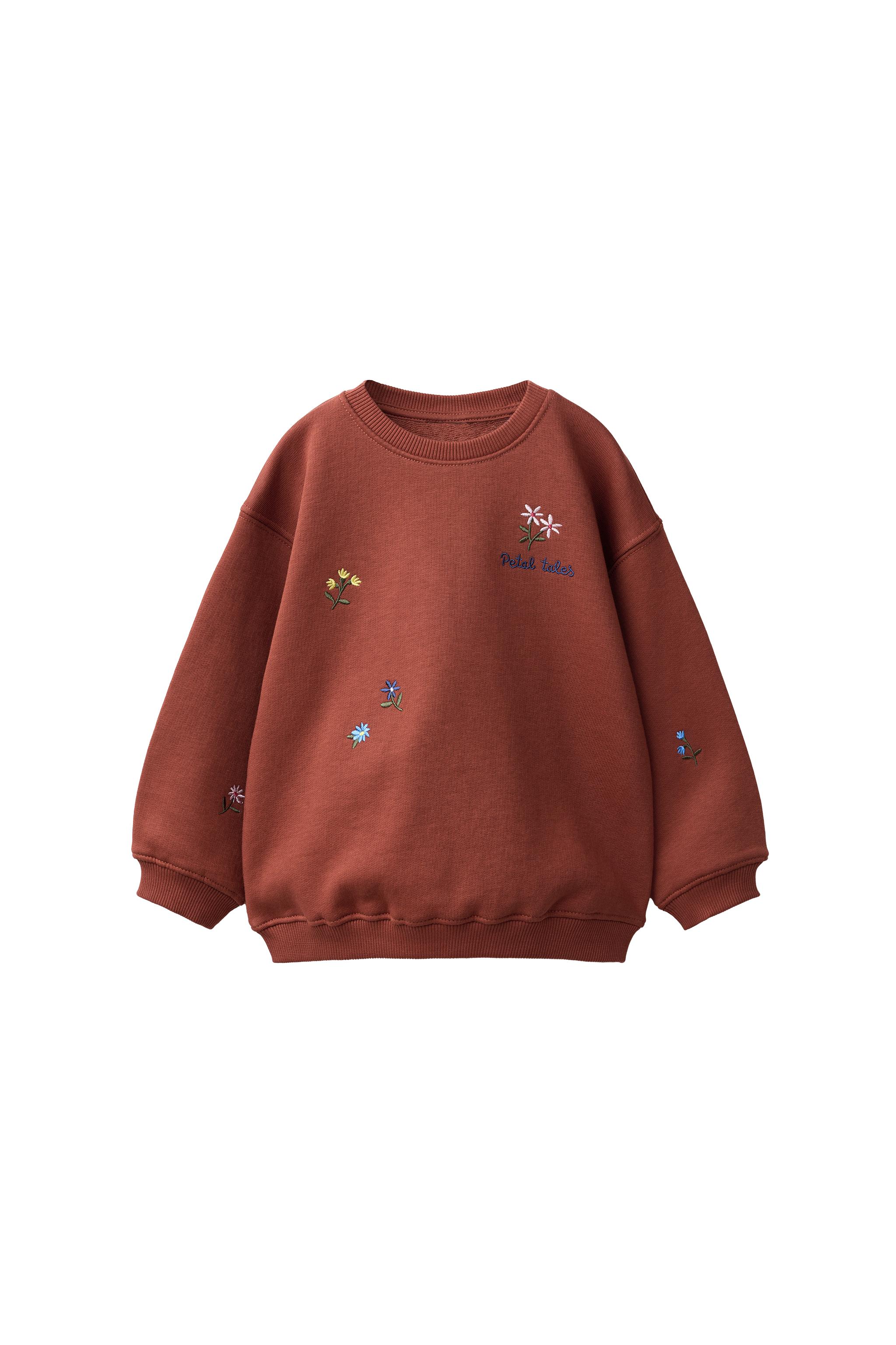 ТОЛСТОВКА С ВЫШИТЫМИ ЦВЕТАМИ — ZARA