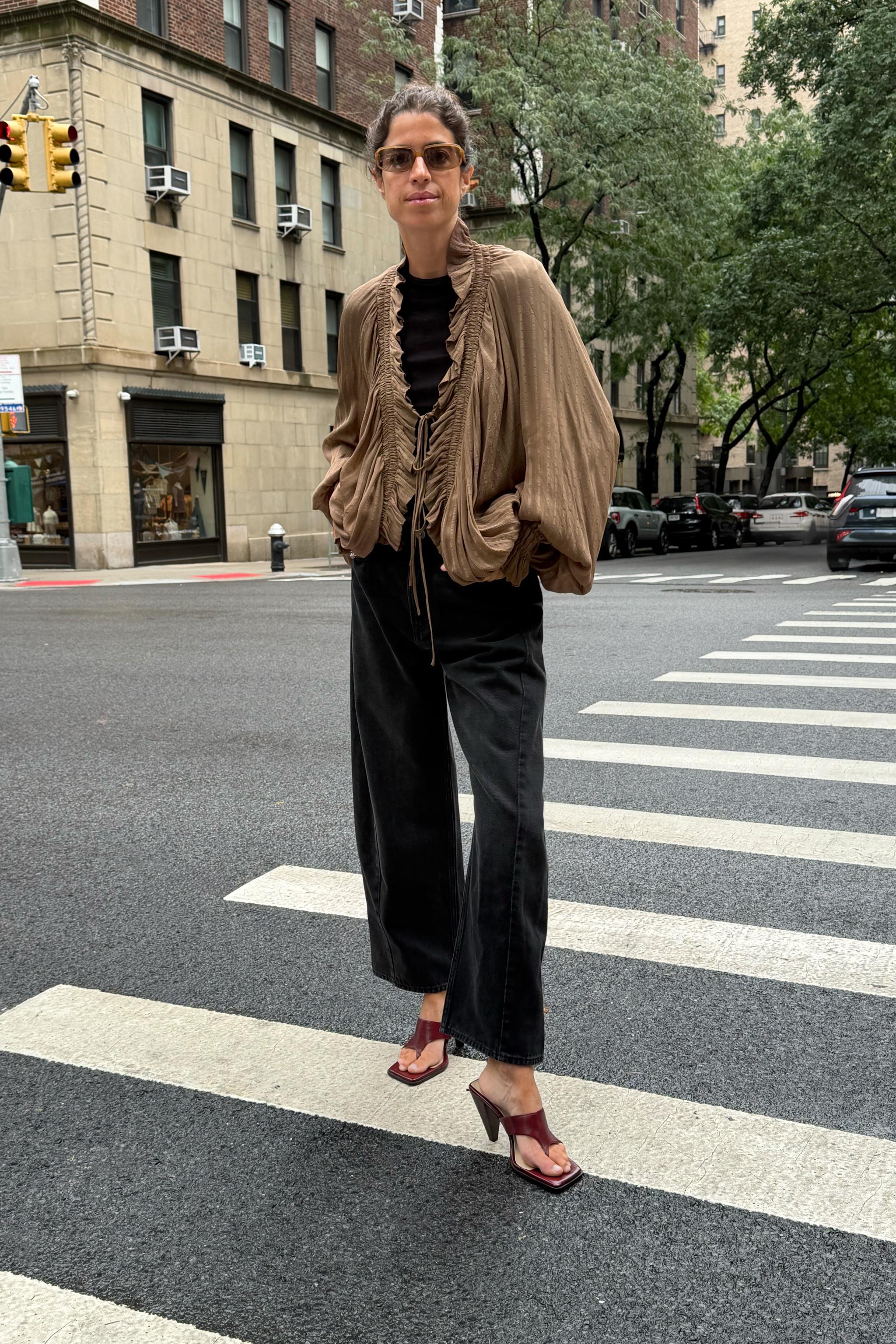 ПРЯМОУГОЛЬНЫЕ СОЛНЦЕЗАЩИТНЫЕ ОЧКИ — ZARA