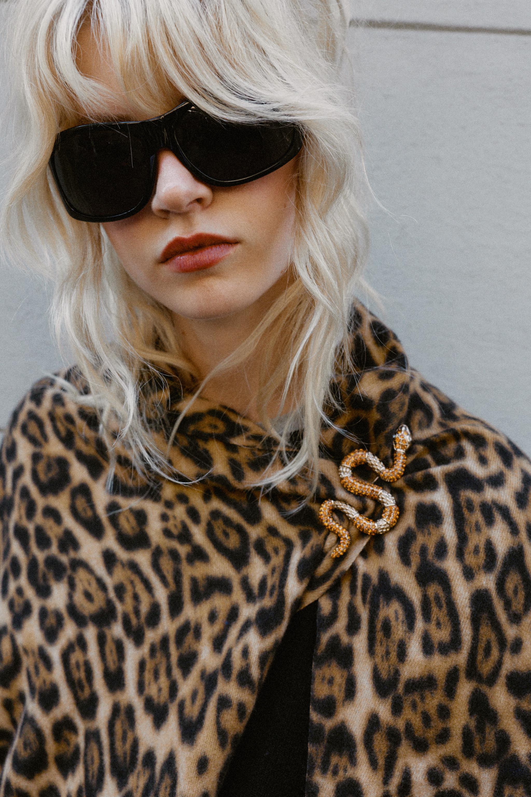 БРОШЬ «ЗМЕЙКА» СО СТРАЗАМИ — ZARA
