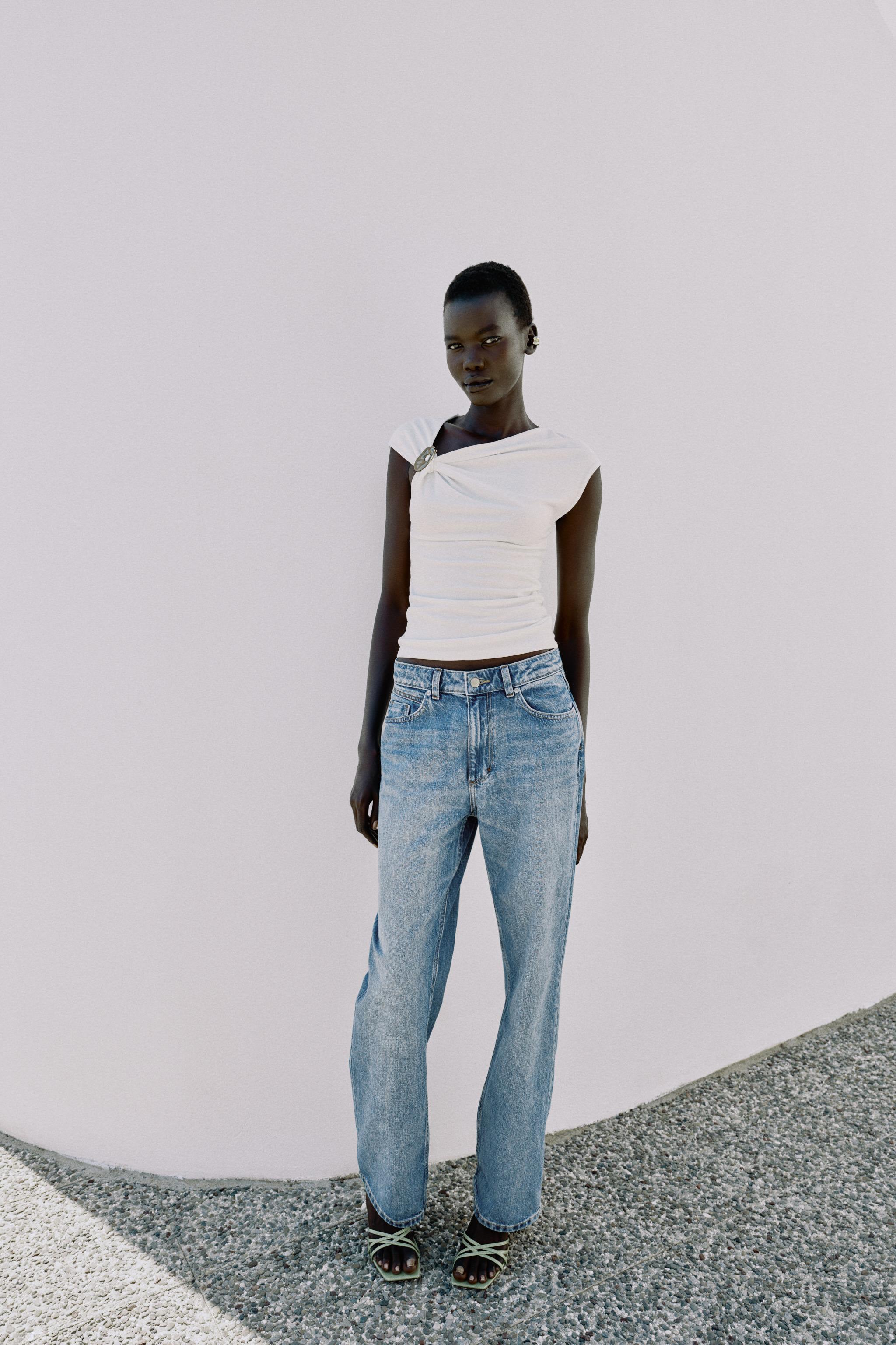 Топ с драпировкой и металлическими деталями — ZARA