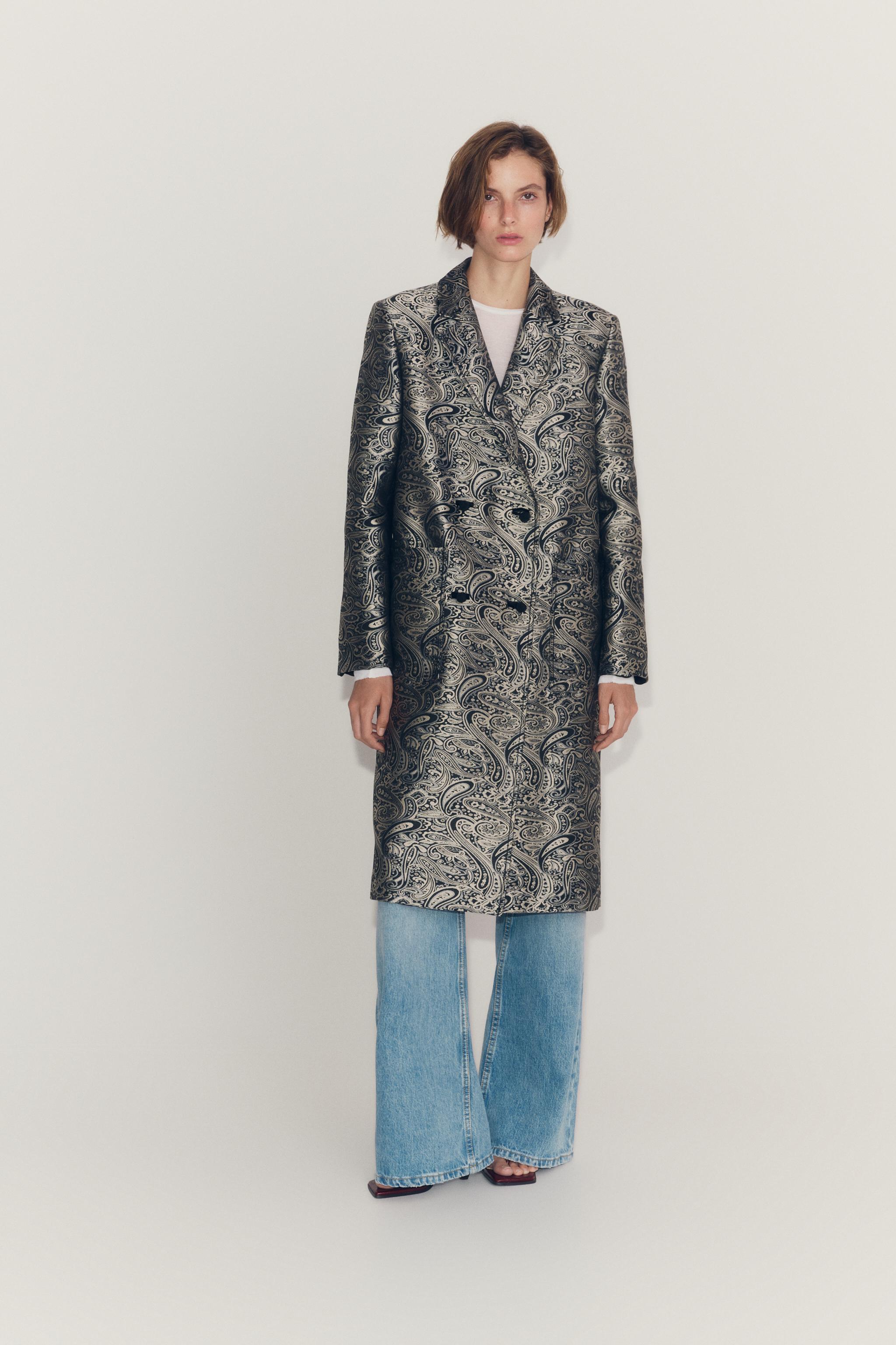Пальто ZW COLLECTION жаккардовое — ZARA