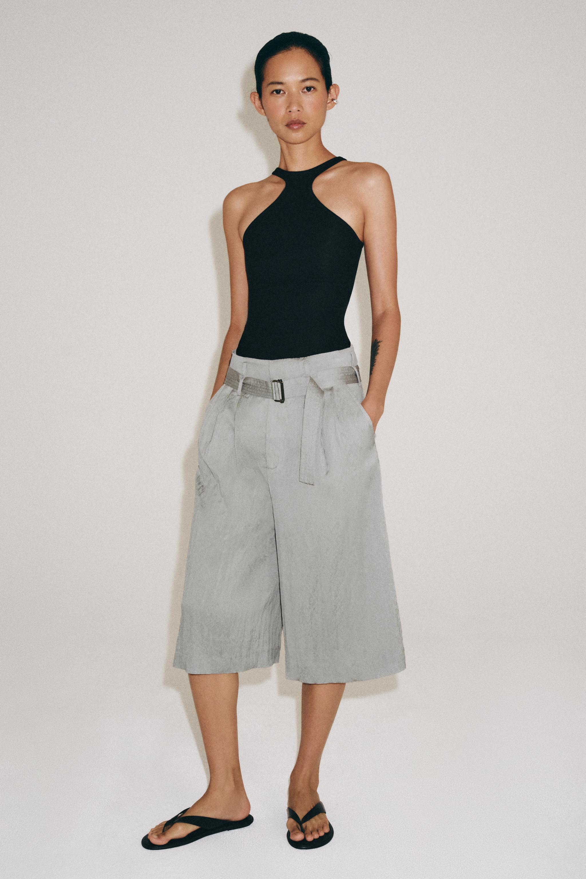 Бермуды ZW COLLECTION в складку с поясом — ZARA