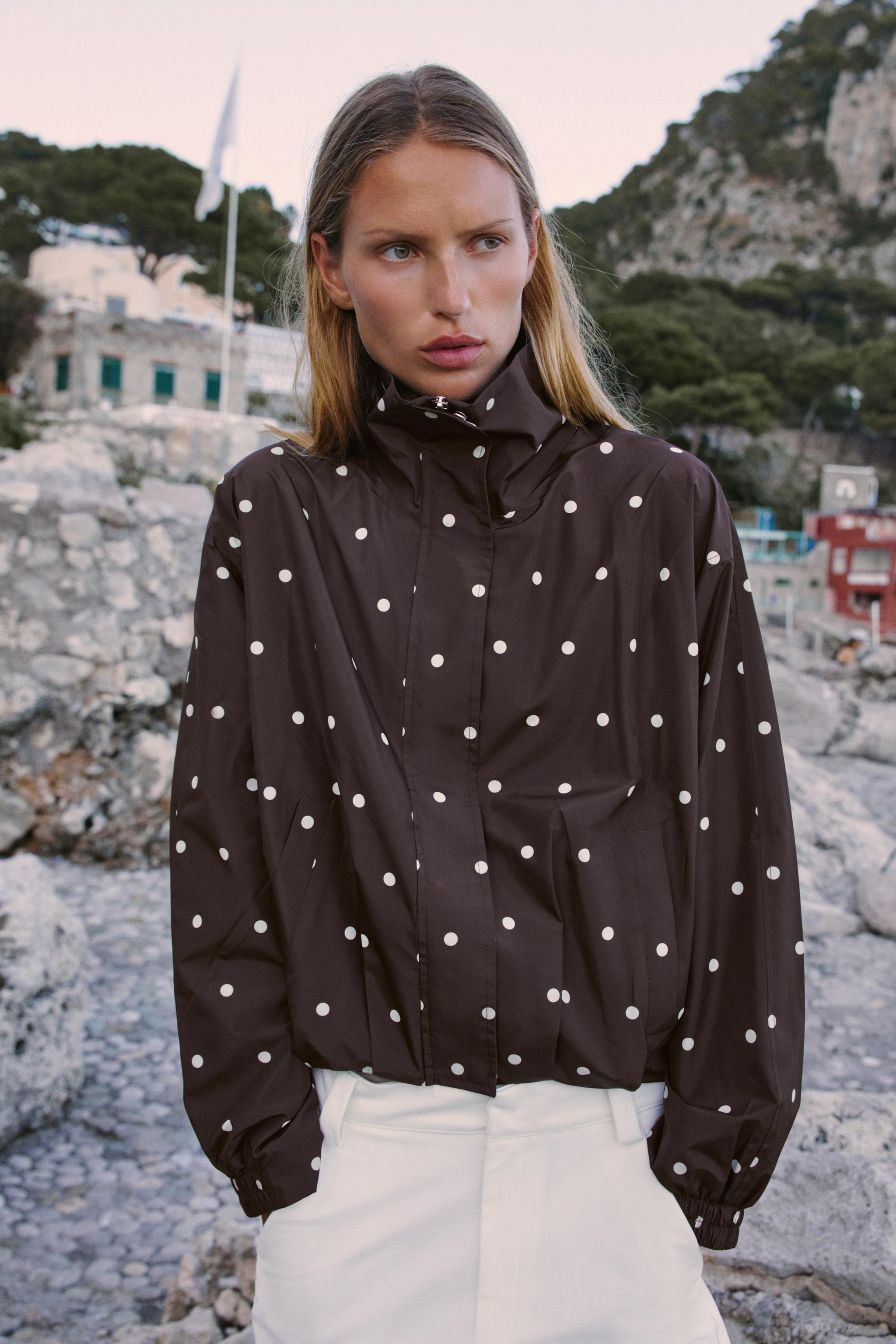 Бомбер в горошек — ZARA