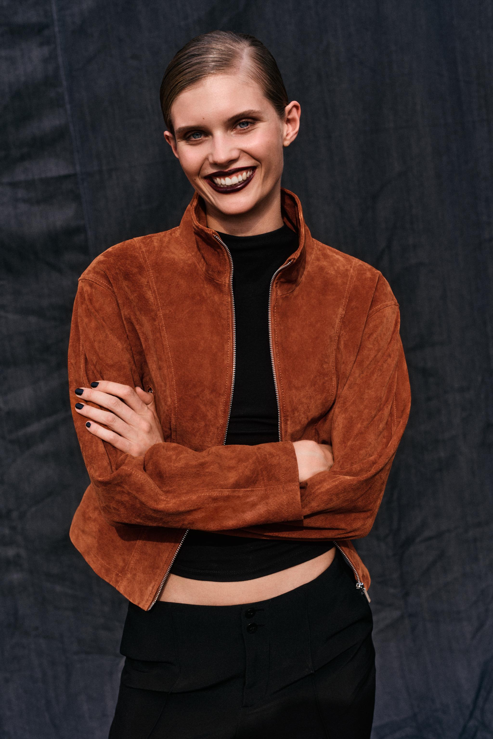 КУРТКА ИЗ НАТУРАЛЬНОЙ КОЖИ С ВОРОТНИКОМ-СТОЙКОЙ — ZARA