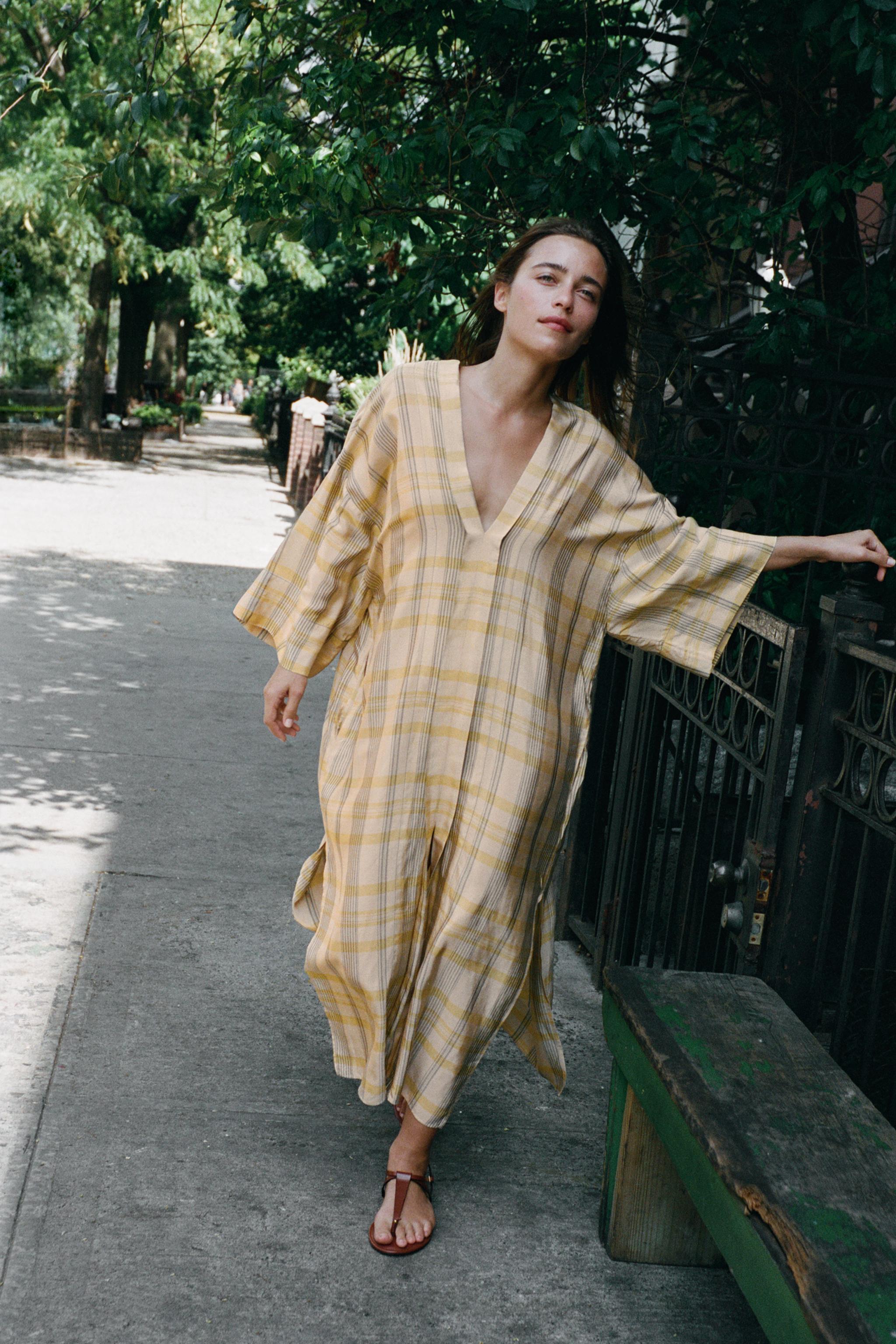 Длинное платье в клетку — ZARA