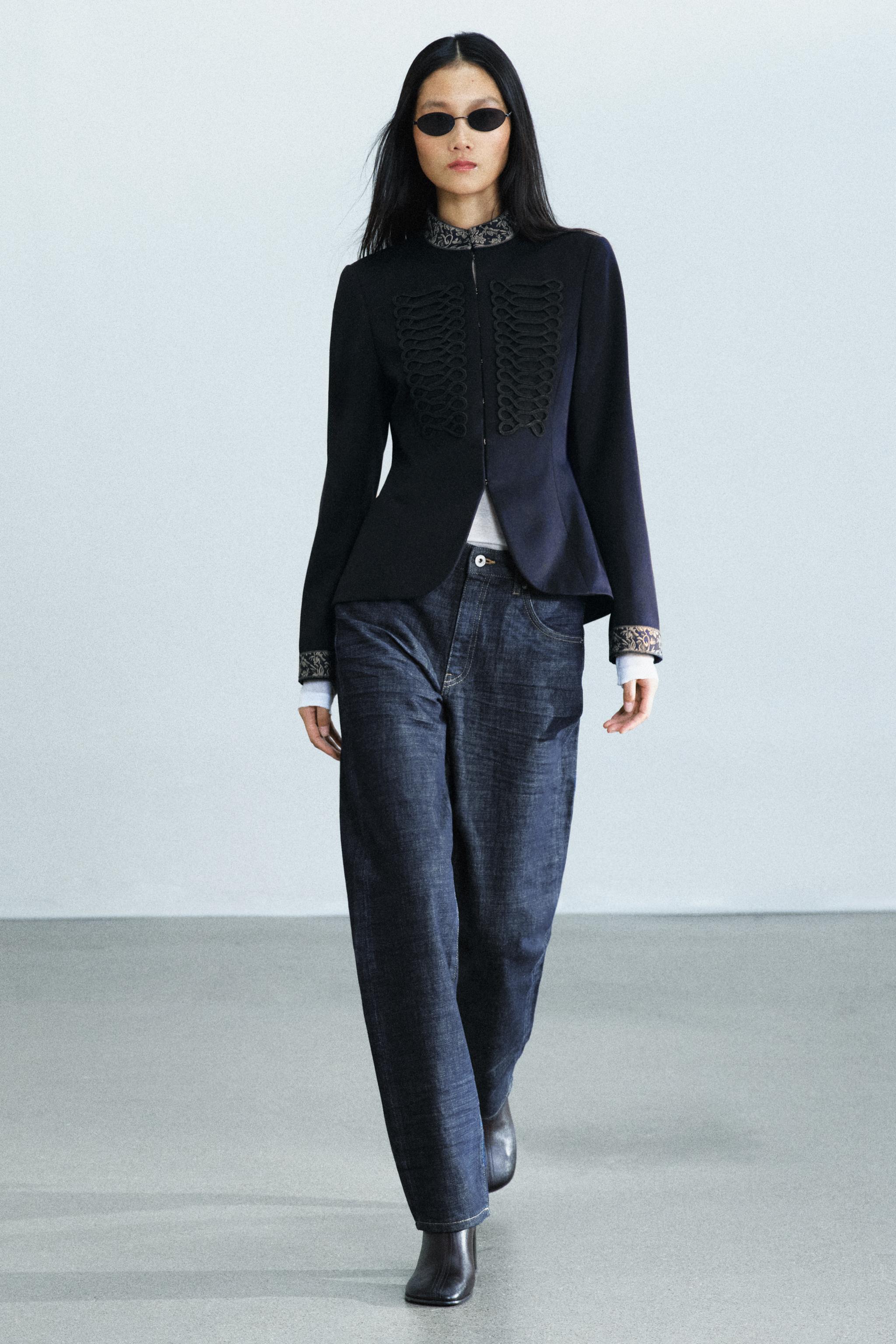 Жакет из смесовой шерсти ZW COLLECTION с контрастной вышитой застёжкой-лягушкой — ZARA