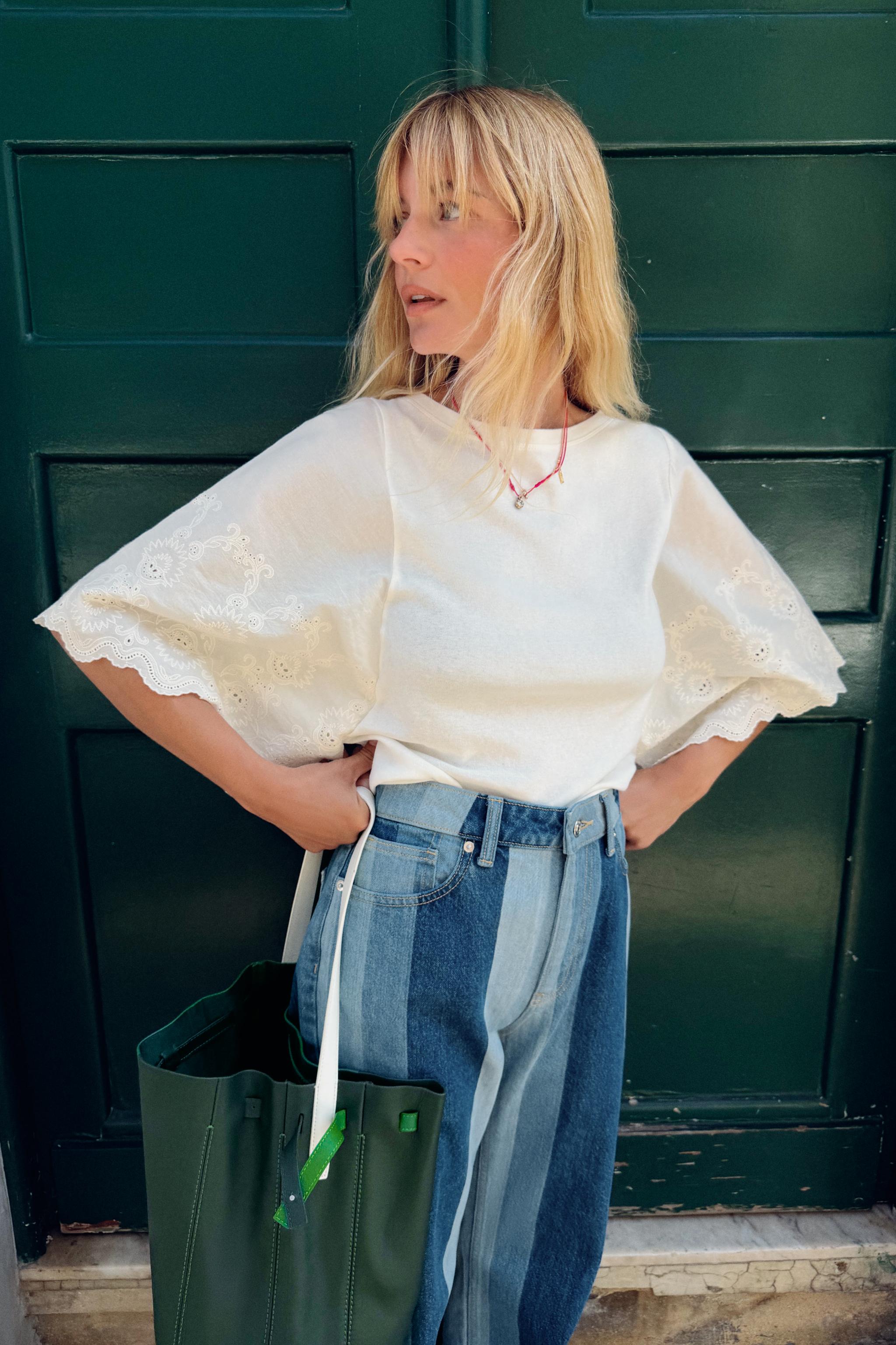 КОМБИНИРОВАННАЯ ФУТБОЛКА С ВЫШИВКОЙ — ZARA