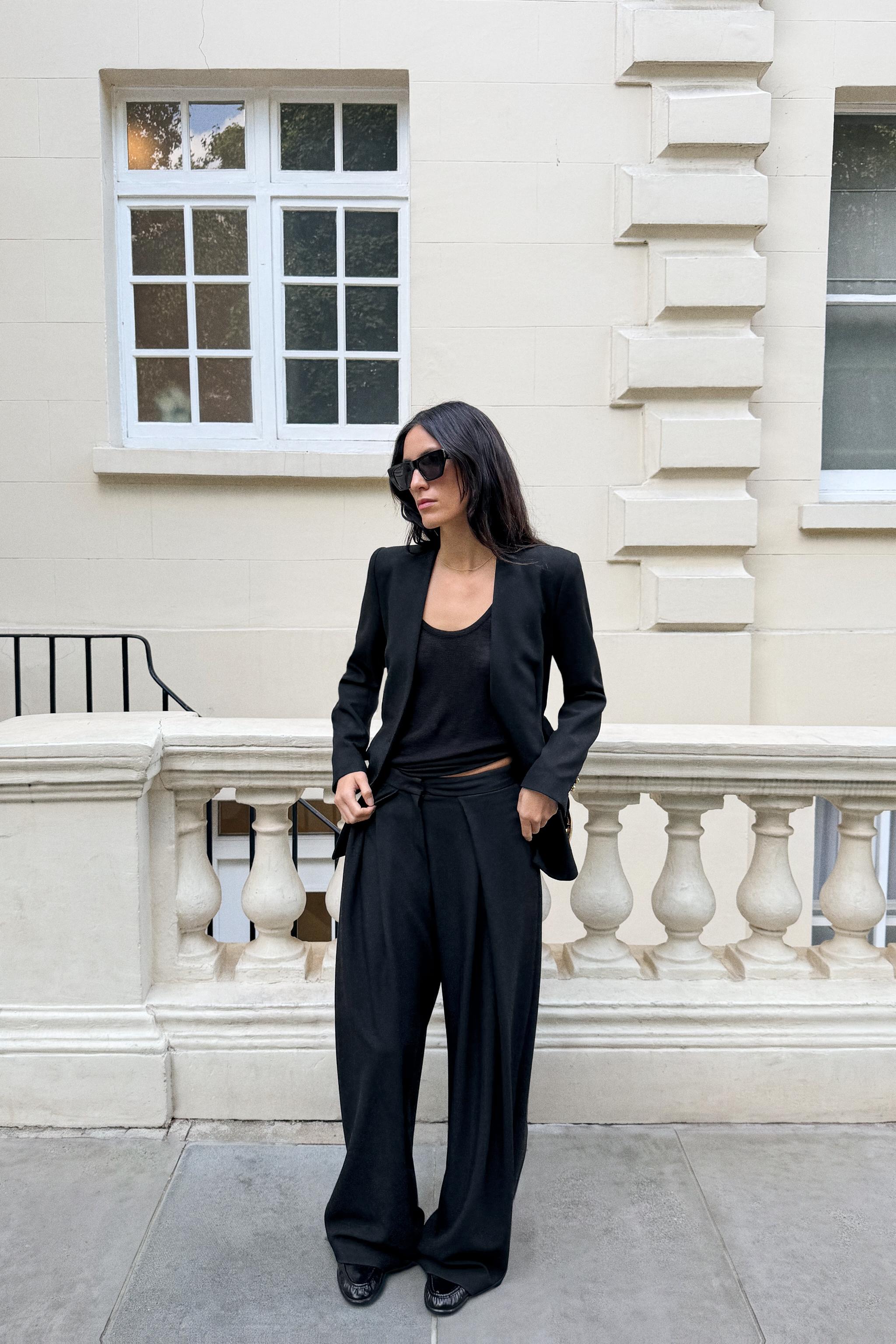Брюки в складку с широкими штанинами — ZARA
