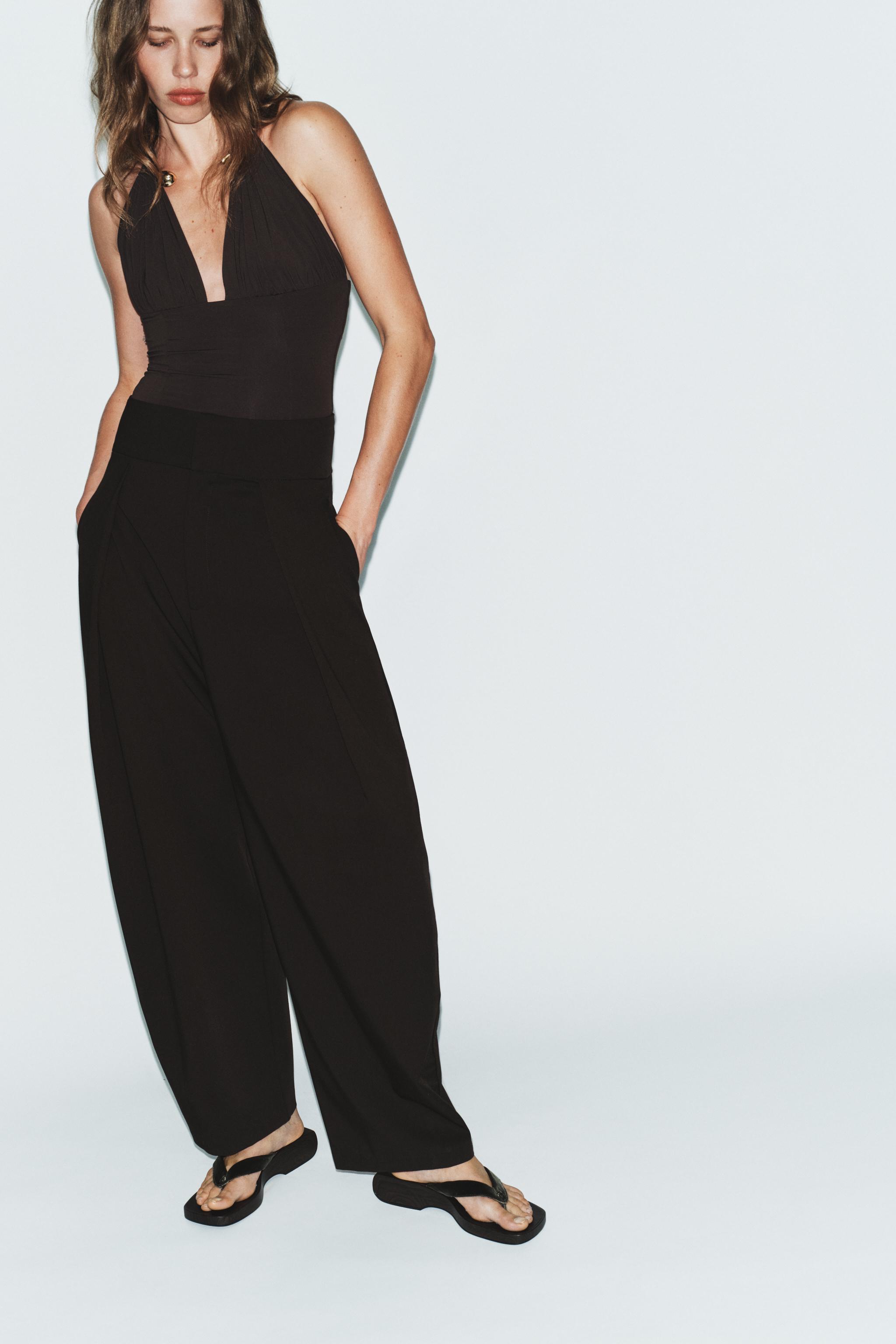 Брюки силуэта "баллон" в складку — ZARA