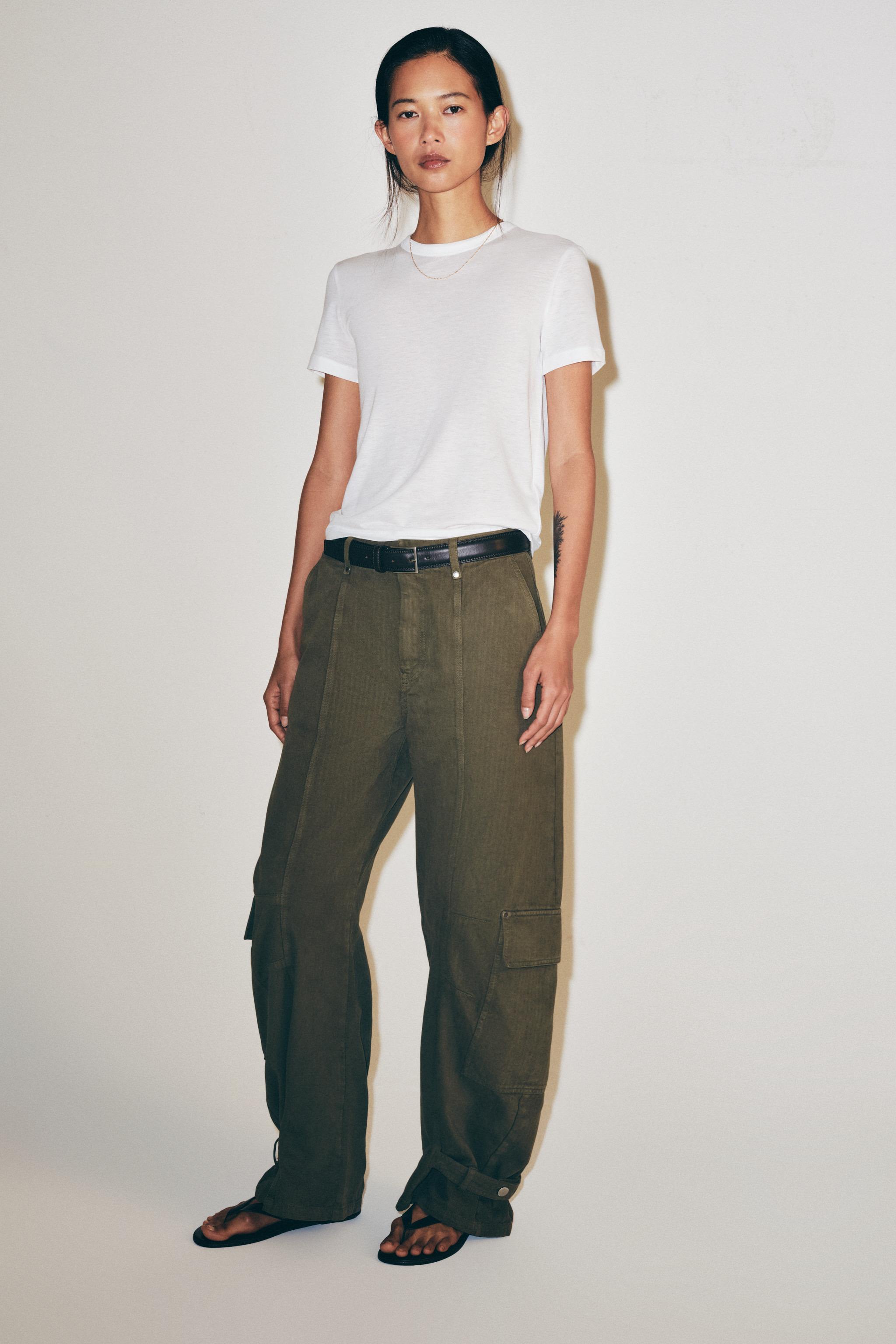 ФУТБОЛКА С КОРОТКИМИ РУКАВАМИ — ZARA