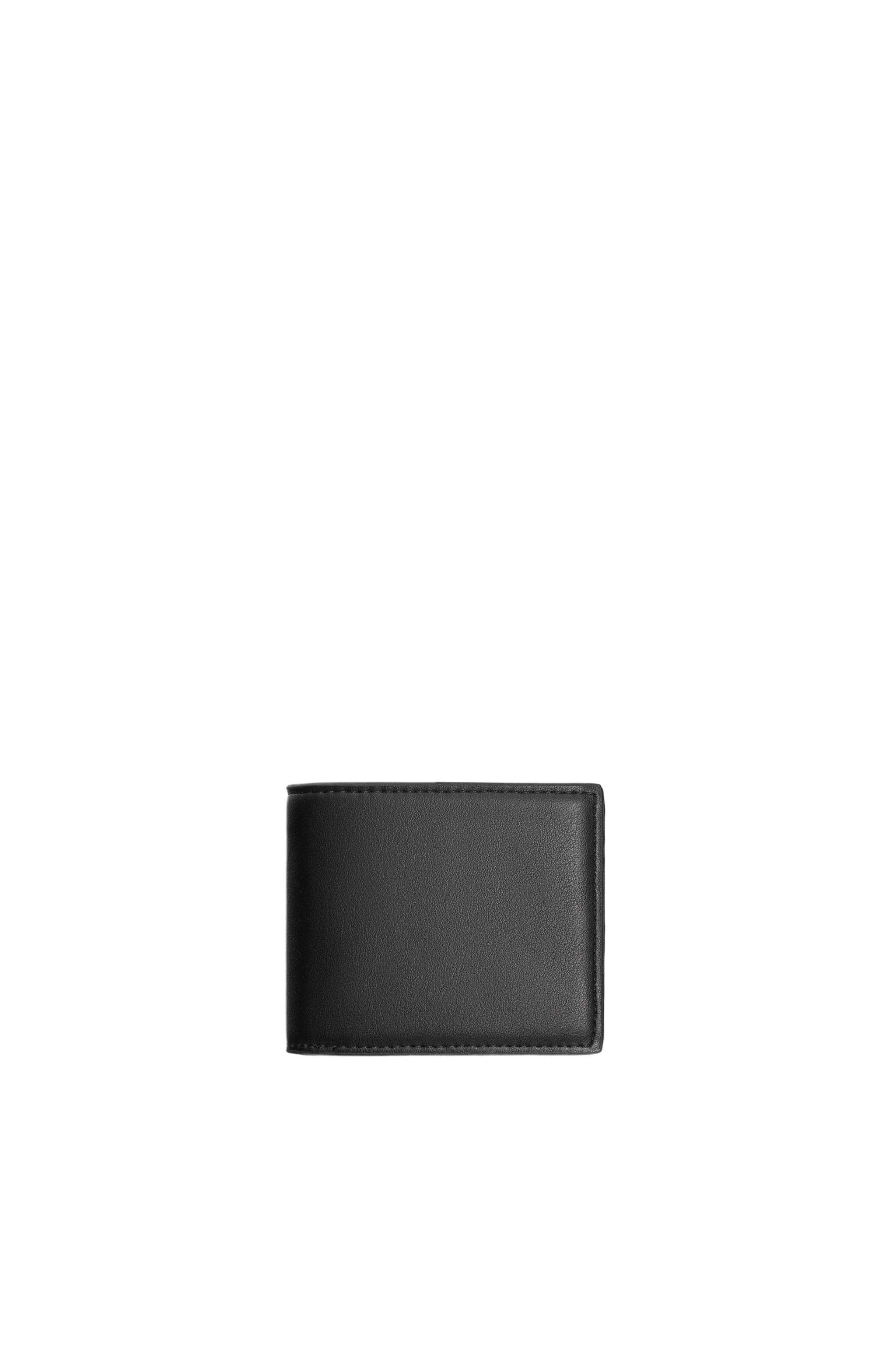 ГЛАДКИЙ КОШЕЛЕК — ZARA