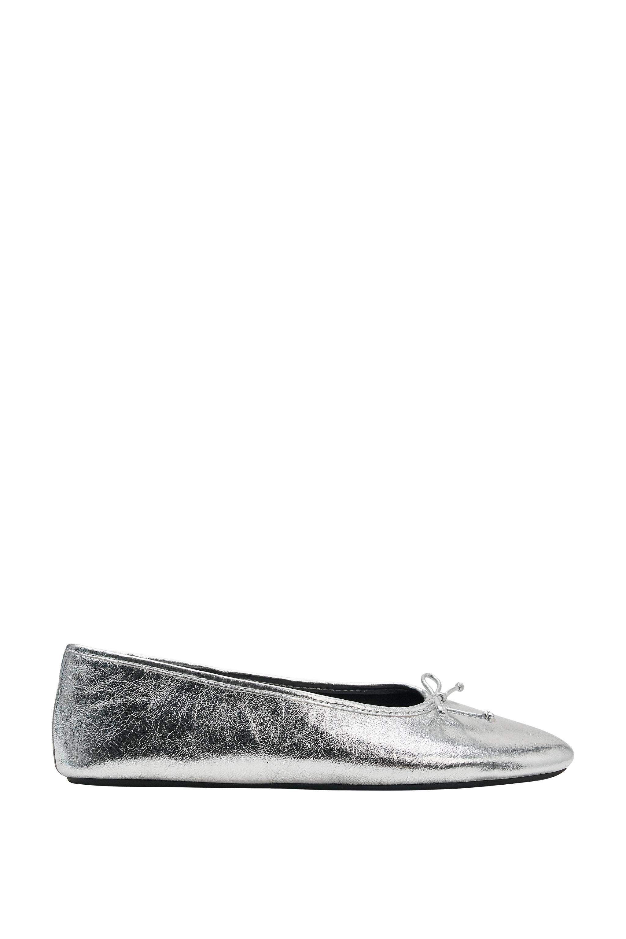 КОЖАНЫЕ БАЛЕТКИ МЕТАЛЛИК — ZARA