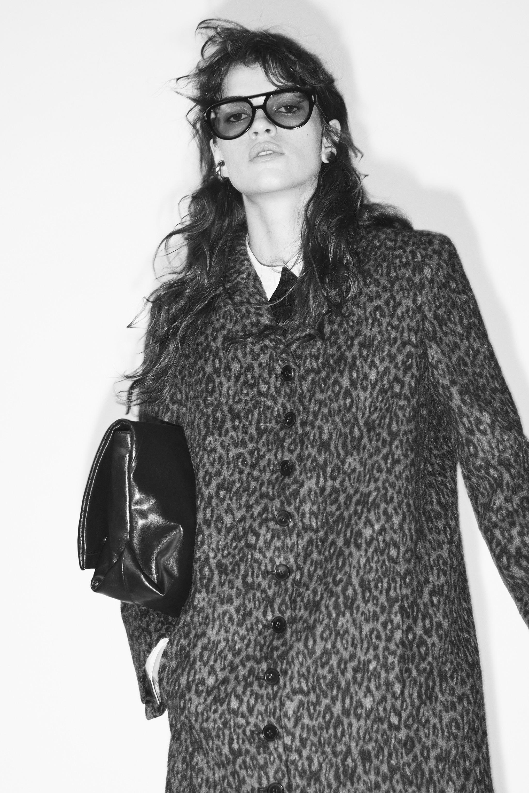 ZW COLLECTION длинное пальто с анималистичным принтом — ZARA