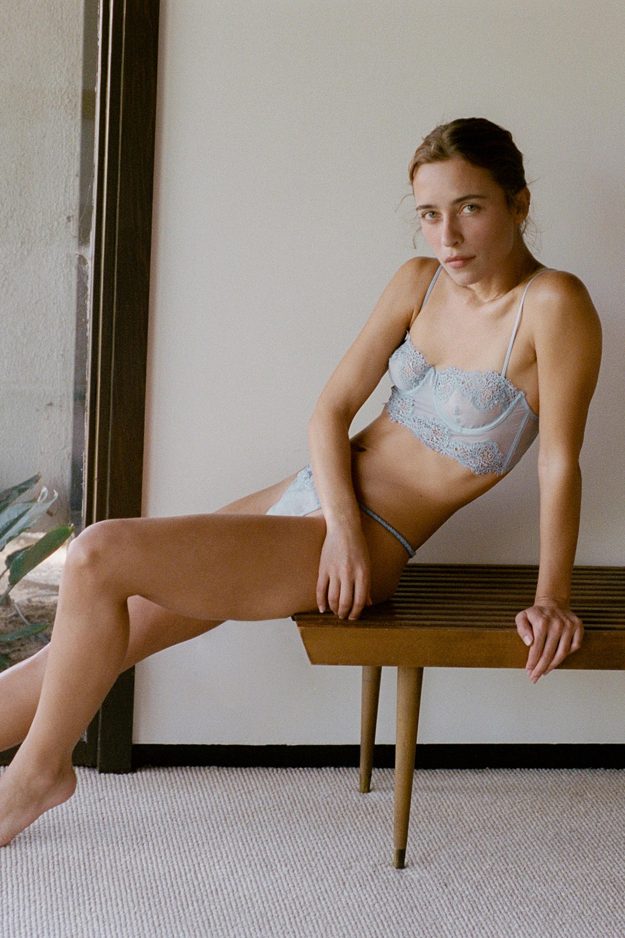 Стринги с кружевной отделкой — ZARA