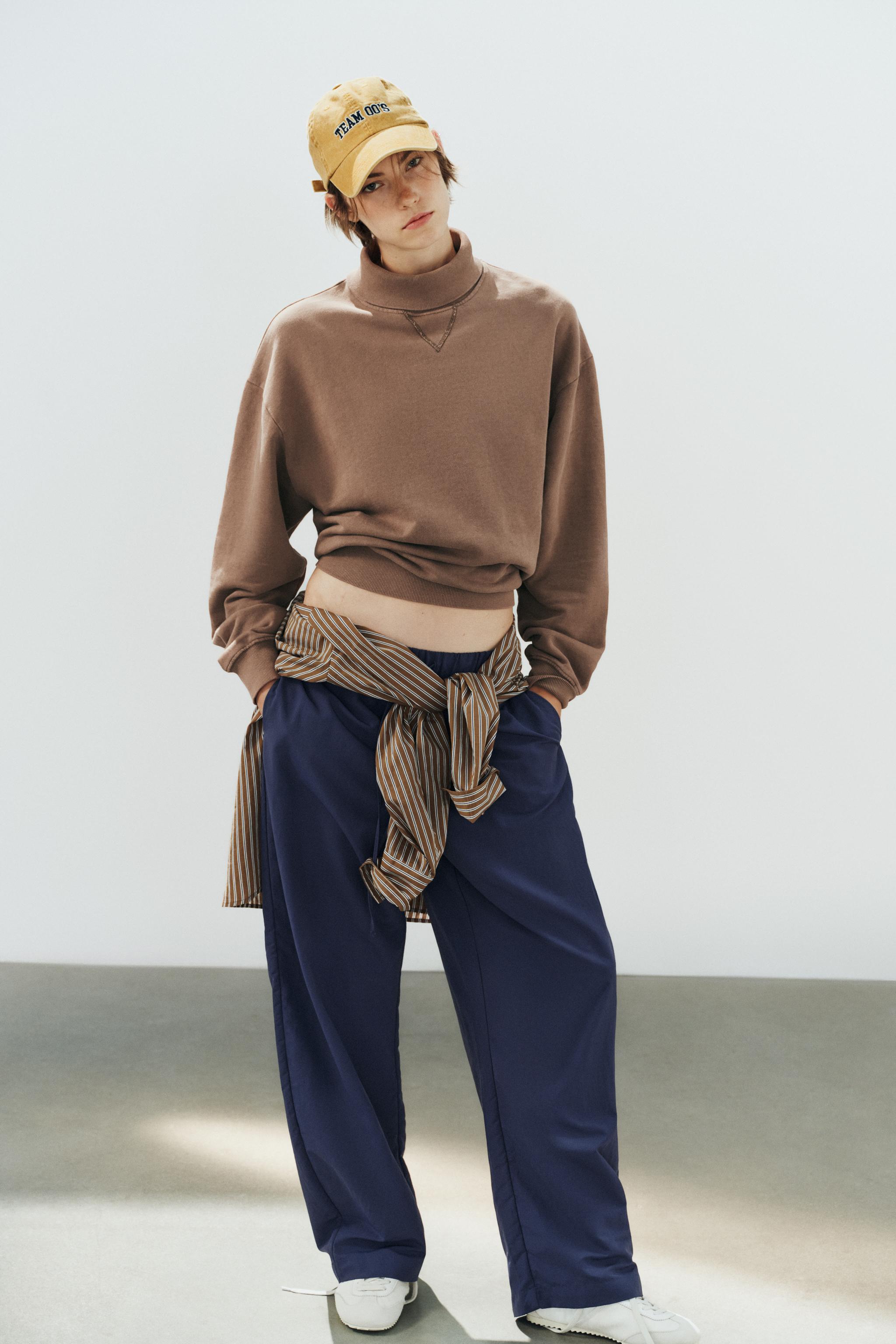 Свитшот с высоким воротом и эффектом выцветания — ZARA
