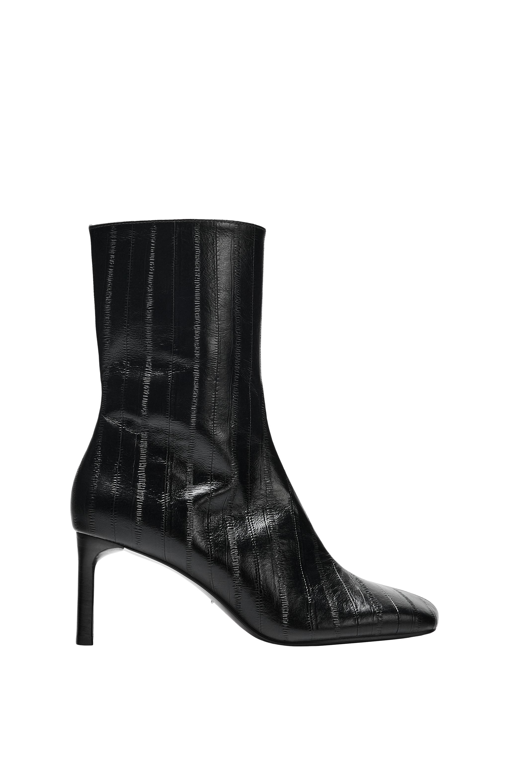 LIMITED EDITION LEATHER ANKLE BOOTS — ZARA