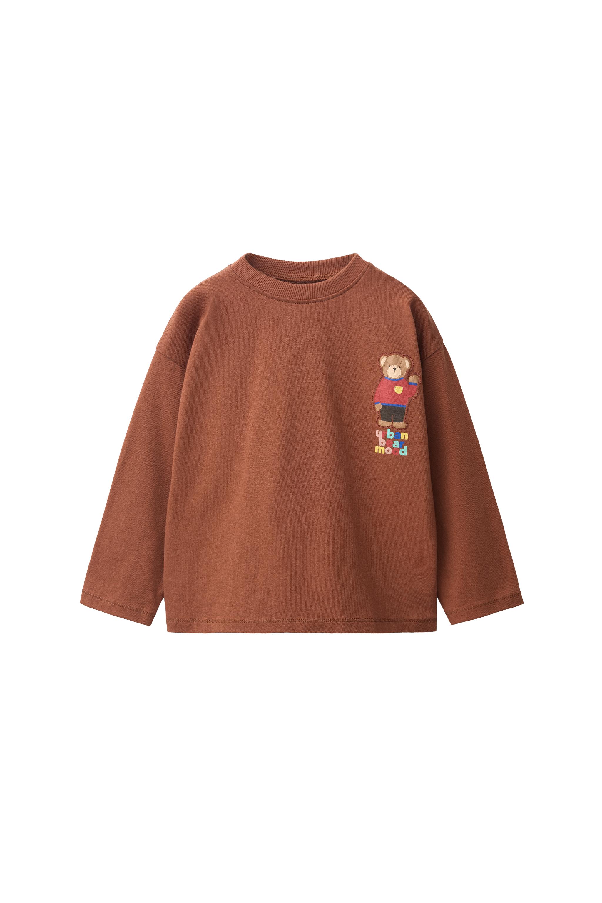 Футболка с принтом из надписи и нашивки в виде медведя — ZARA