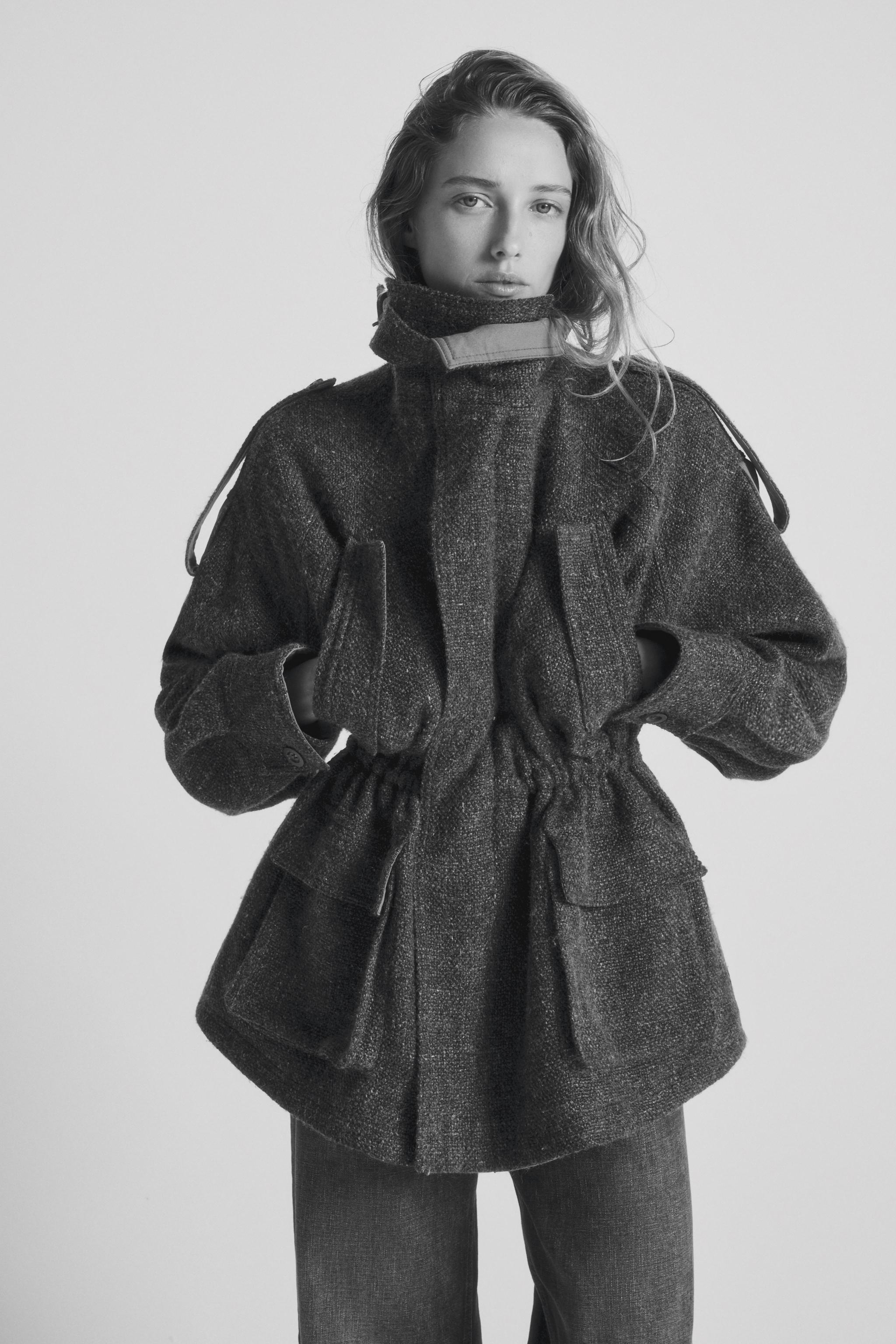 Куртка ZW COLLECTION из комбинированных материалов — ZARA