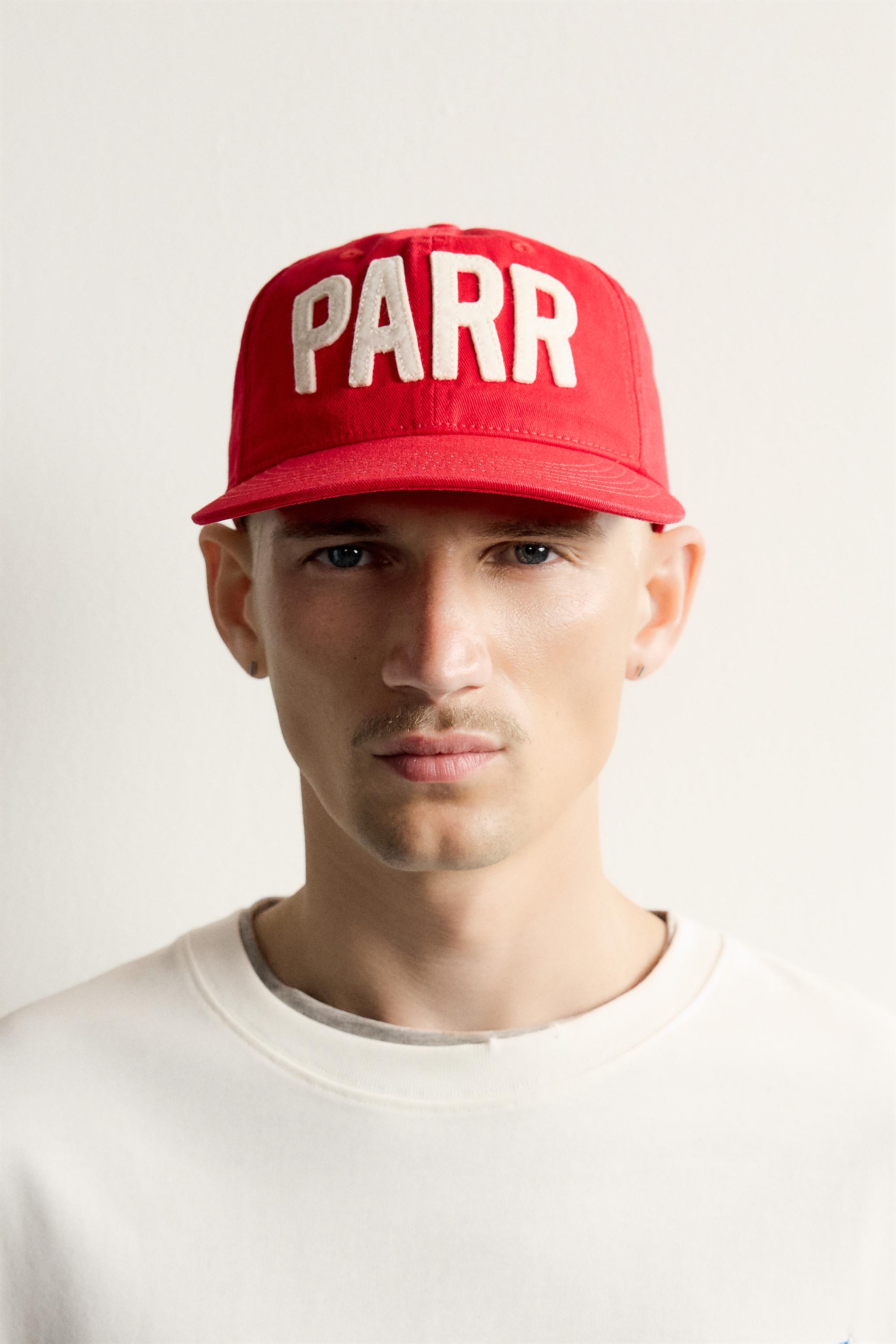 КЕПКА С НАШИВКАМИ ©MARTIN PARR @ DMB — ZARA
