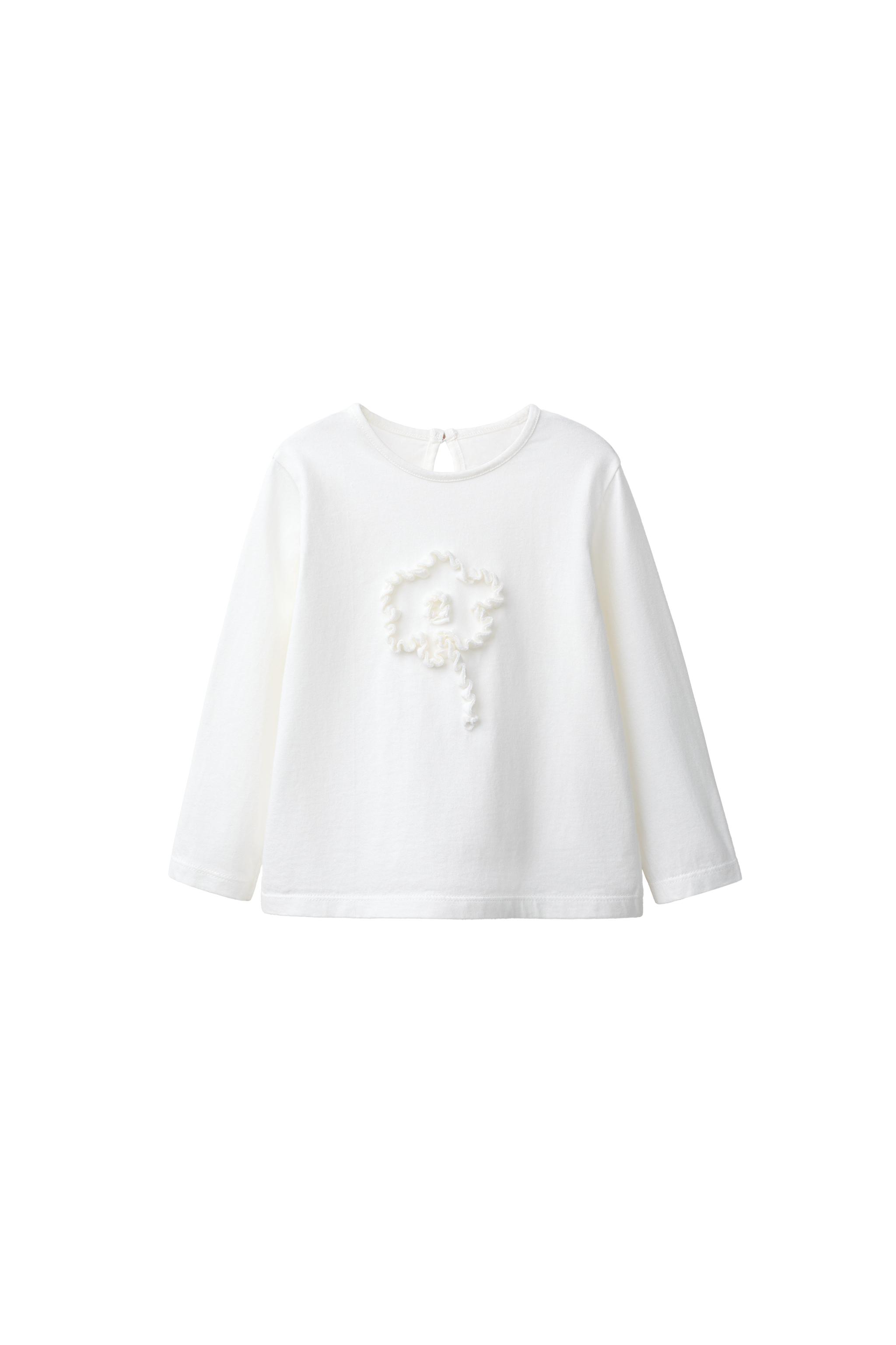 Футболка с цветочной аппликацией — ZARA