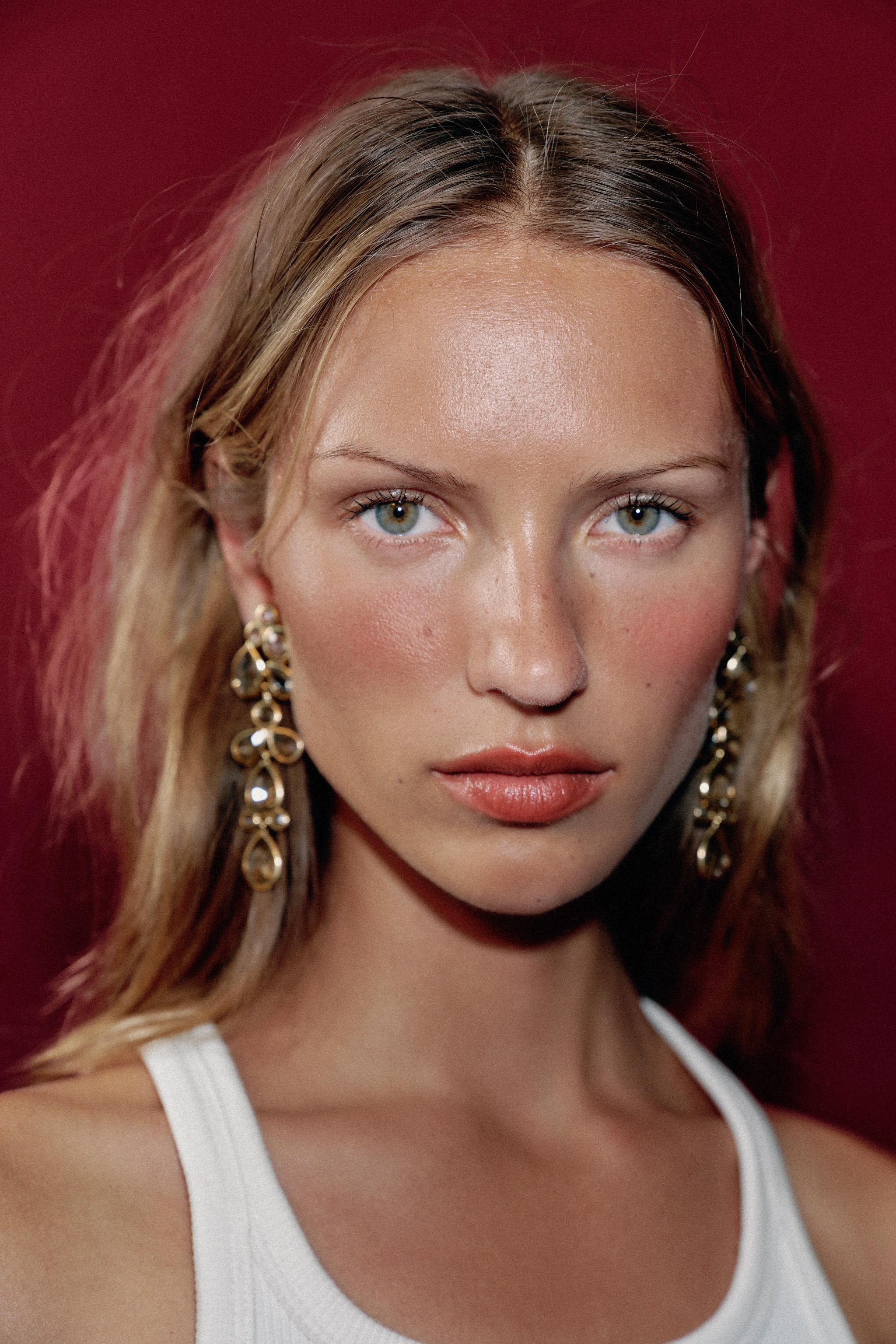 СЕРЬГИ С КРИСТАЛЛАМИ — ZARA