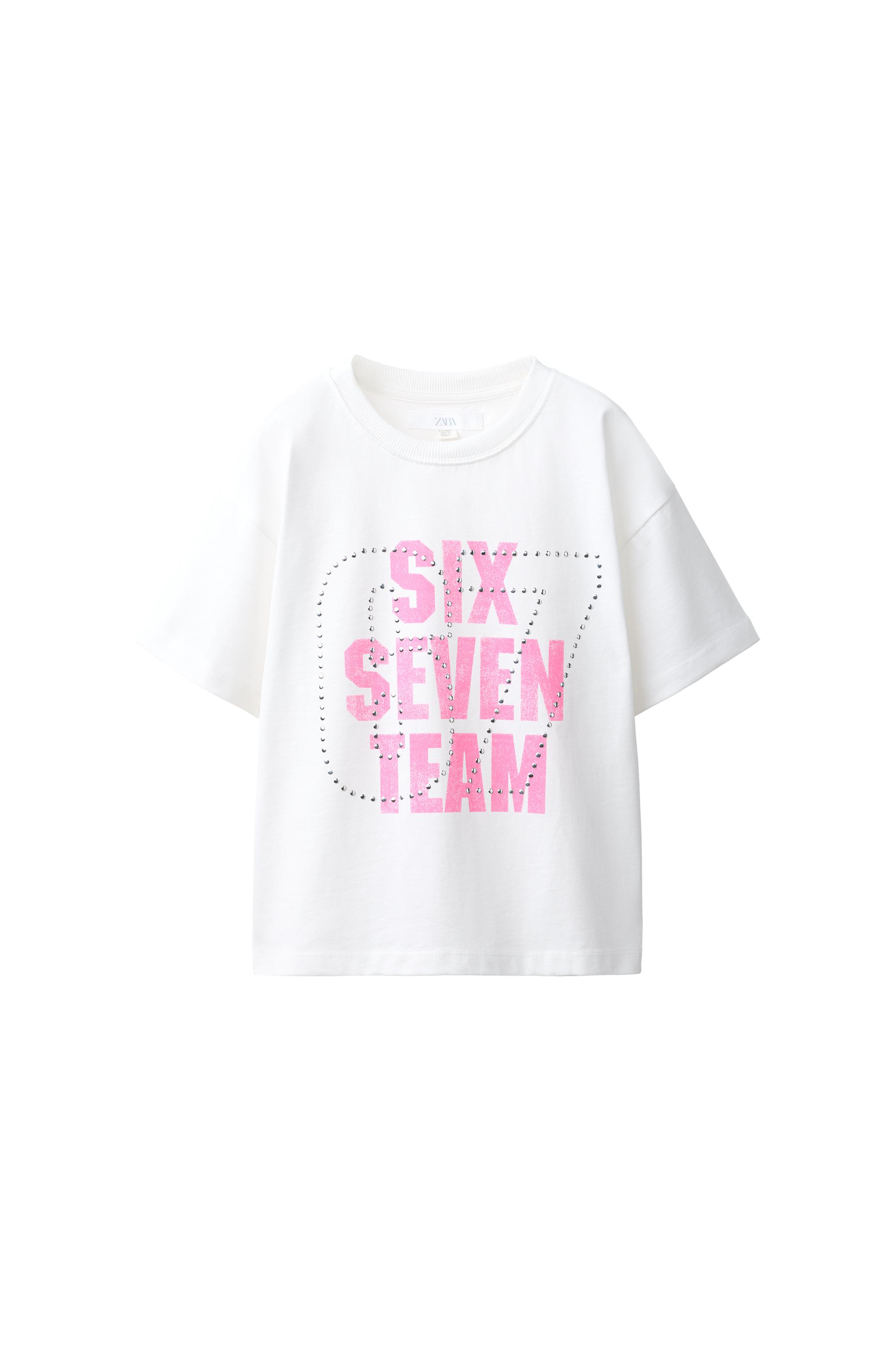 ФУТБОЛКА С ПРИНТОМ TEAM SIX SEVEN — ZARA