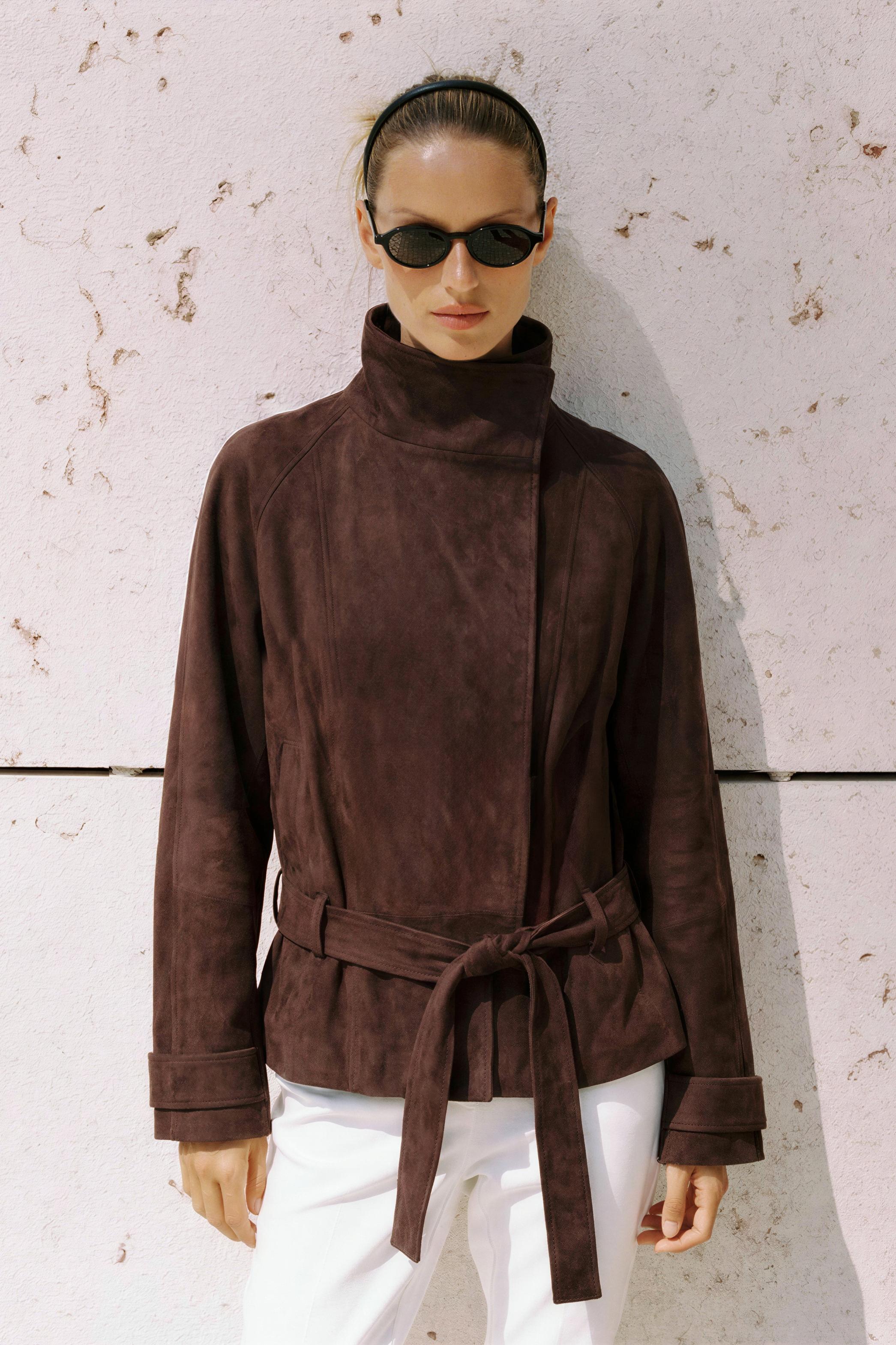 Куртка из искусственной замши с ремнём — ZARA
