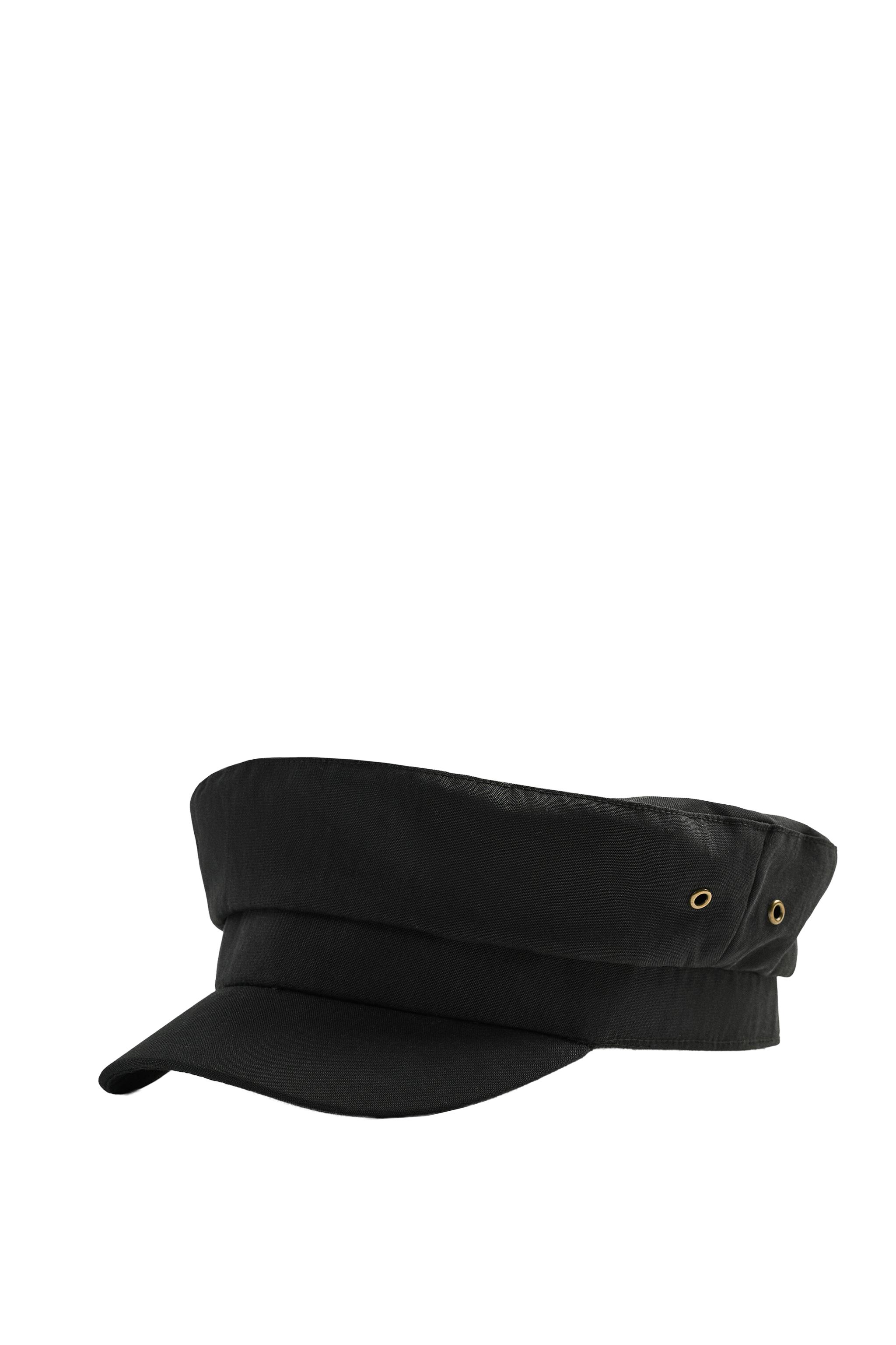 КЕПКА В МОРСКОМ СТИЛЕ — ZARA