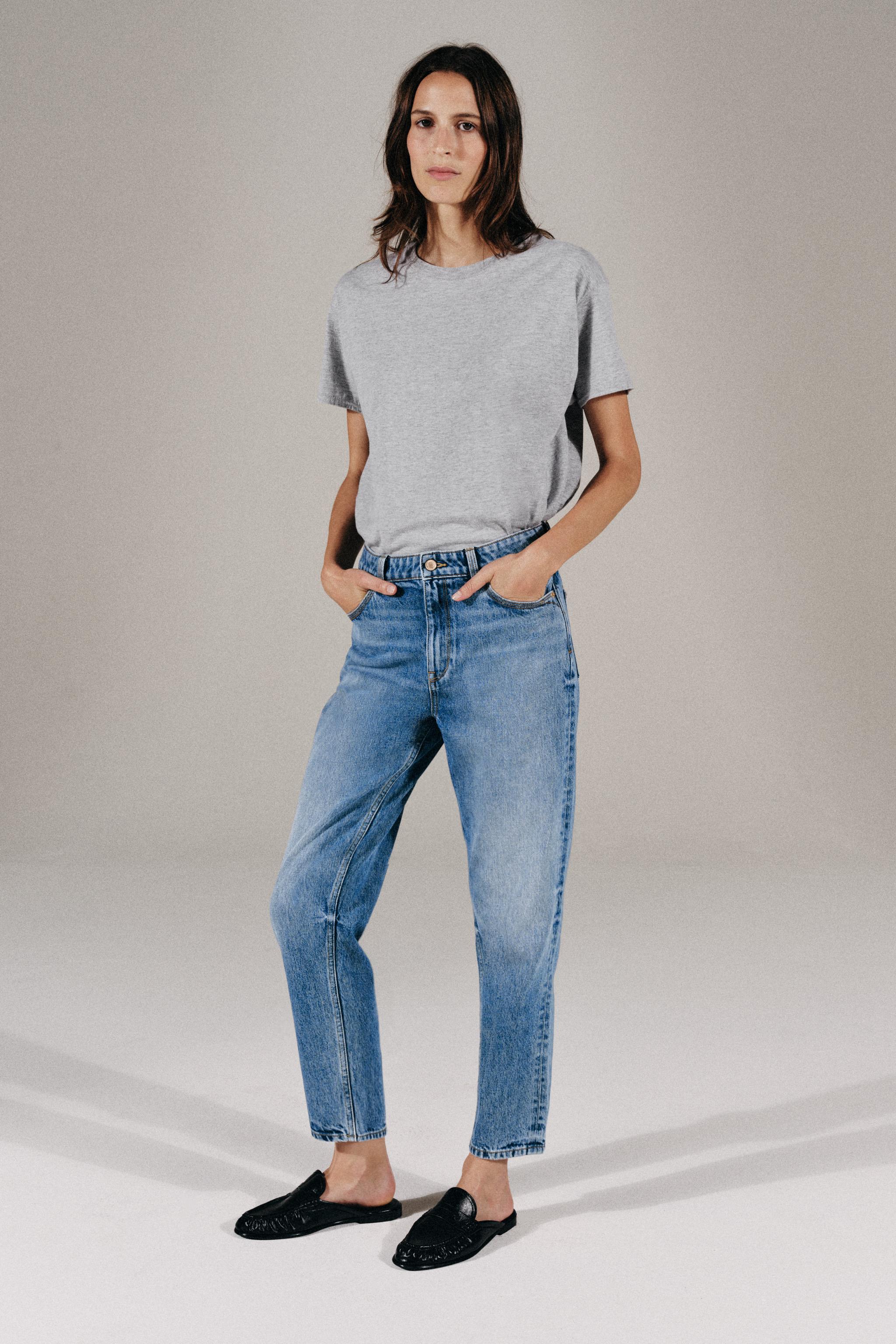 Z1975 джинсы MOM FIT с высокой посадкой — ZARA