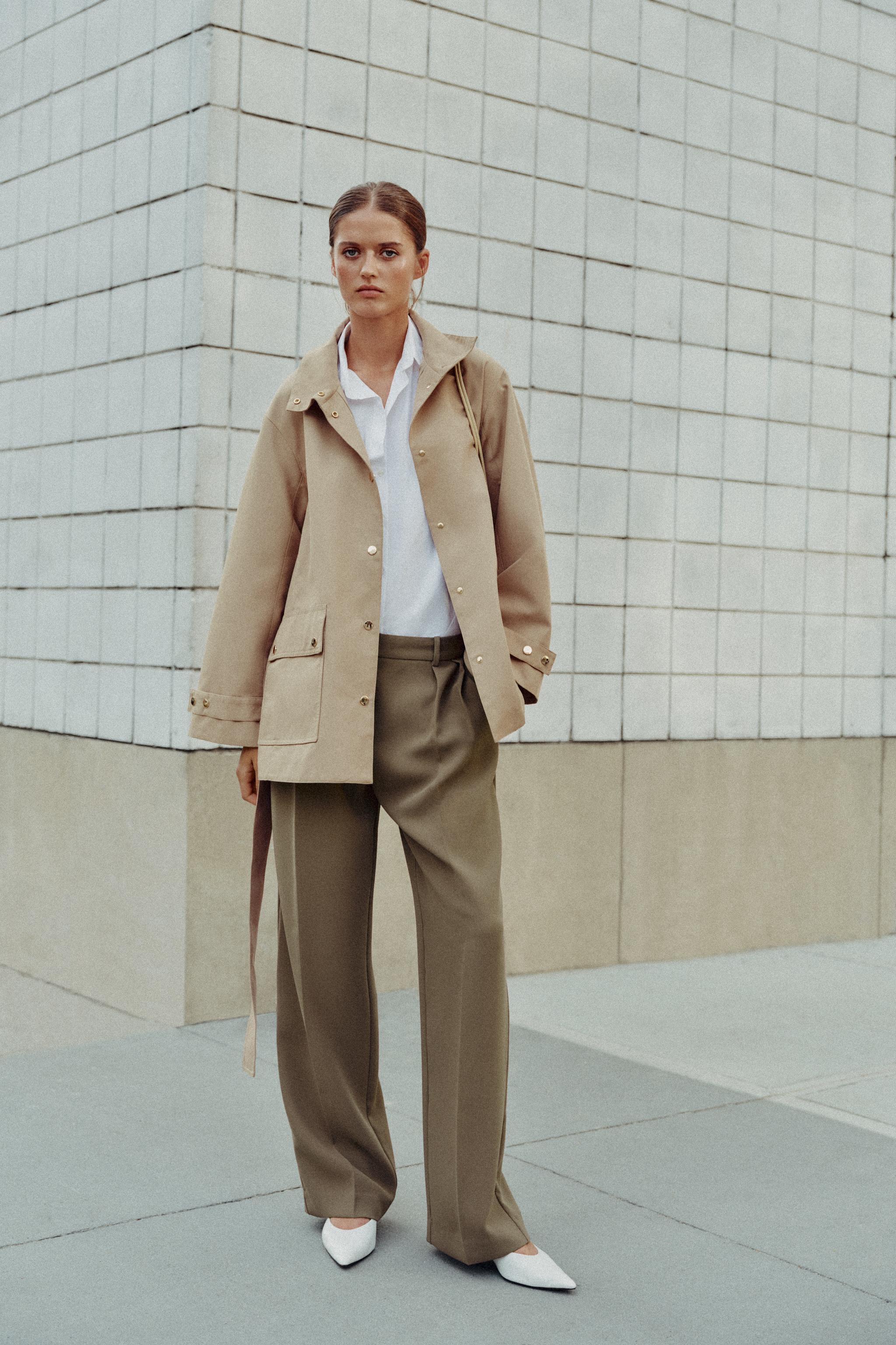 Тренч с высоким воротником и поясом — ZARA