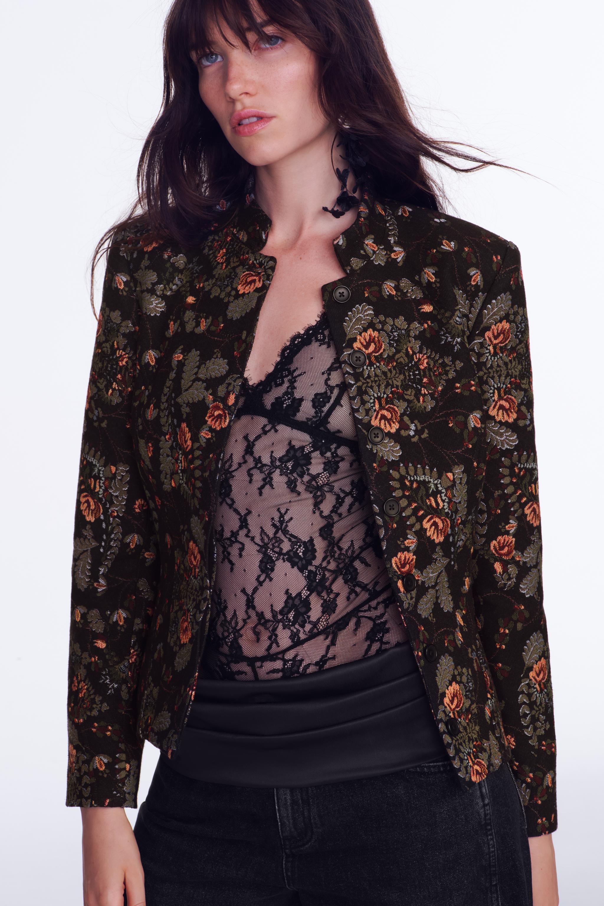 КРУЖЕВНОЕ БОДИ НА БРЕТЕЛЯХ — ZARA