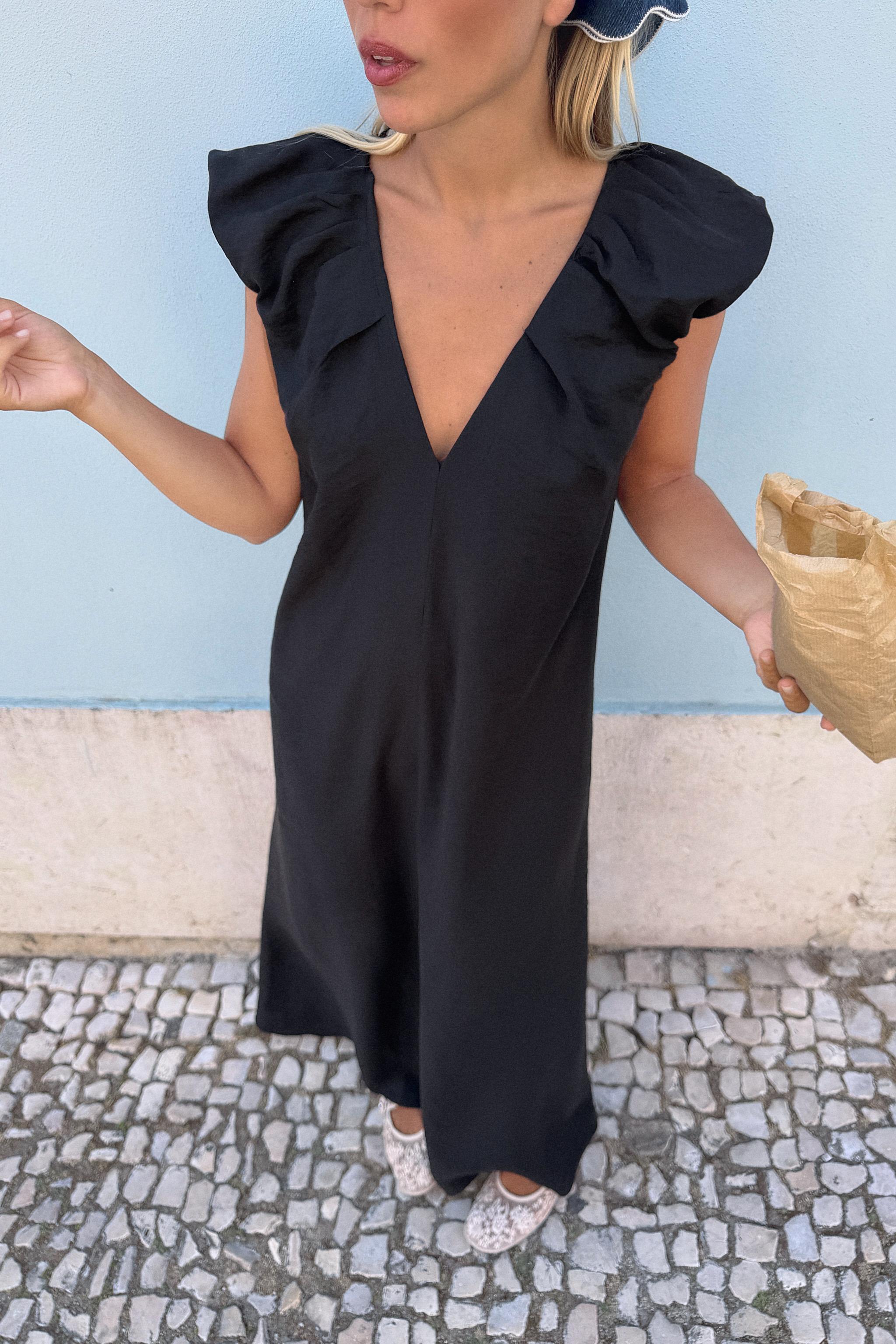 ДЛИННОЕ ПЛАТЬЕ БЕЗ РУКАВОВ — ZARA