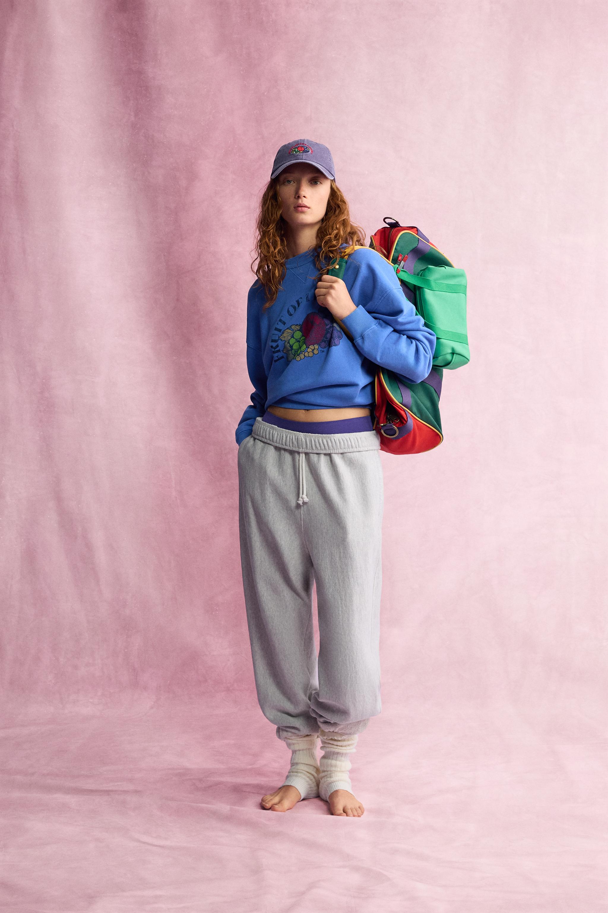 Свитшот с фруктовым принтом с потертостями — ZARA