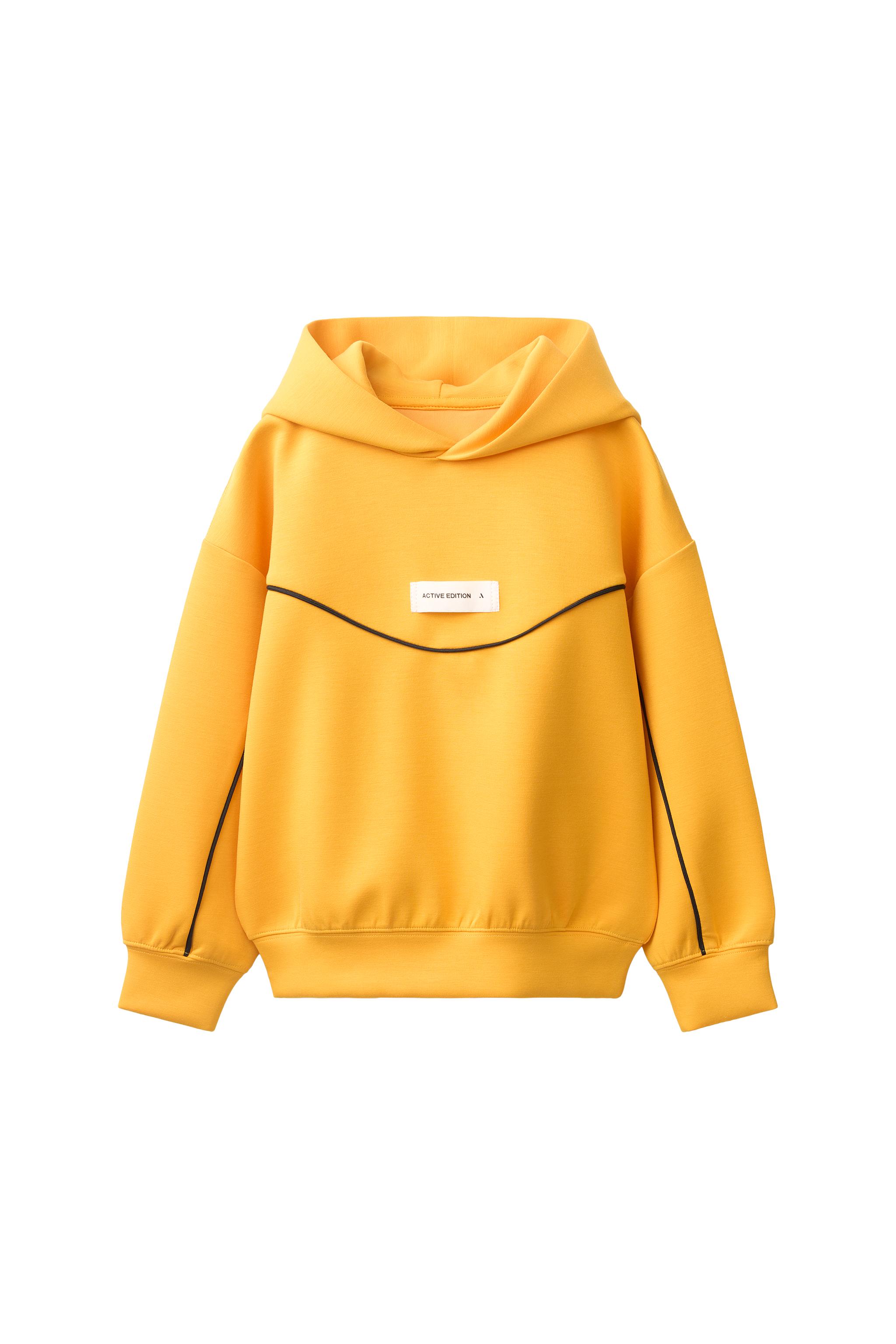 Спортивное худи с этикеткой и контрастным кантом — ZARA