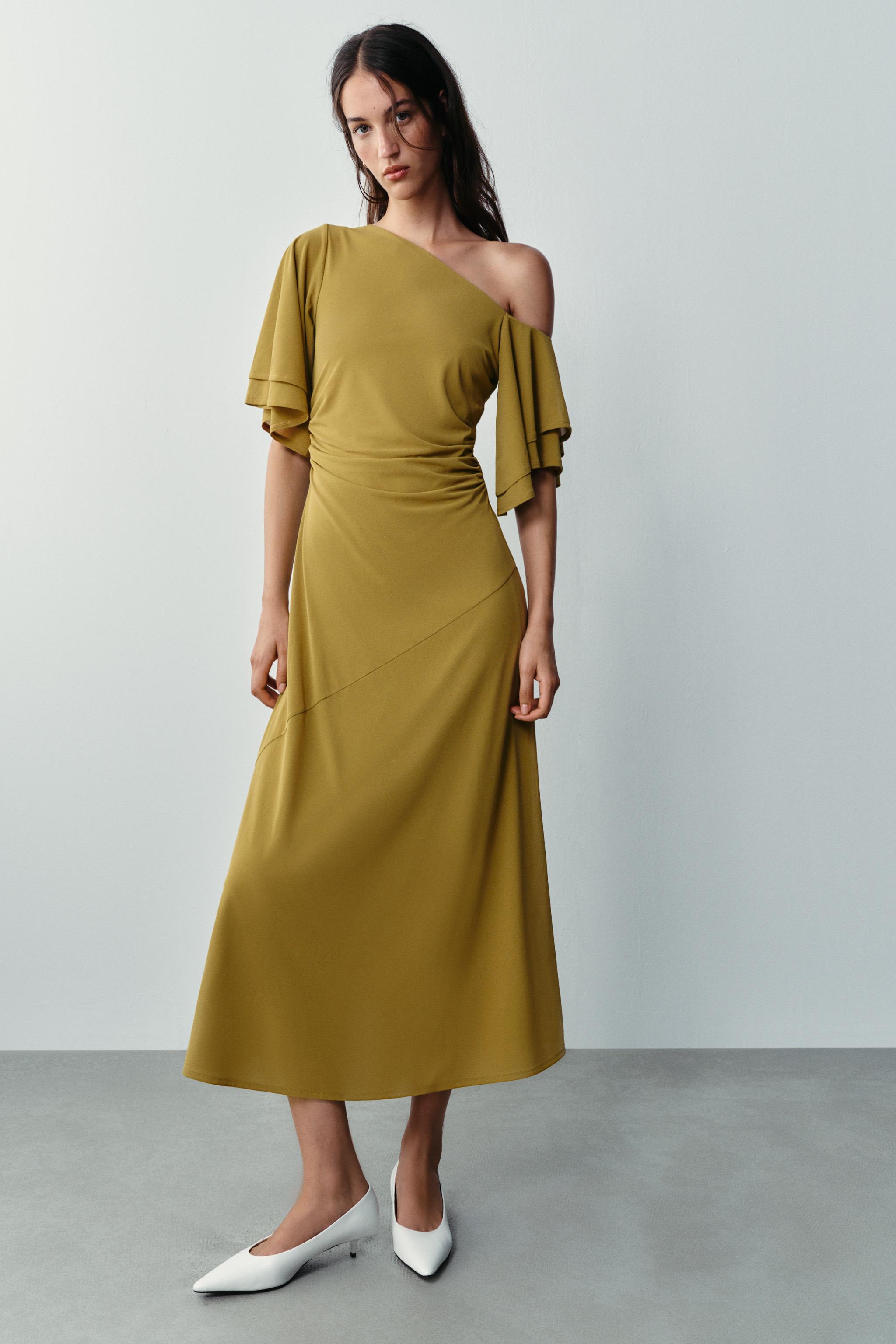 ПЛАТЬЕ С ВОЛАНАМИ НА РУКАВАХ — ZARA