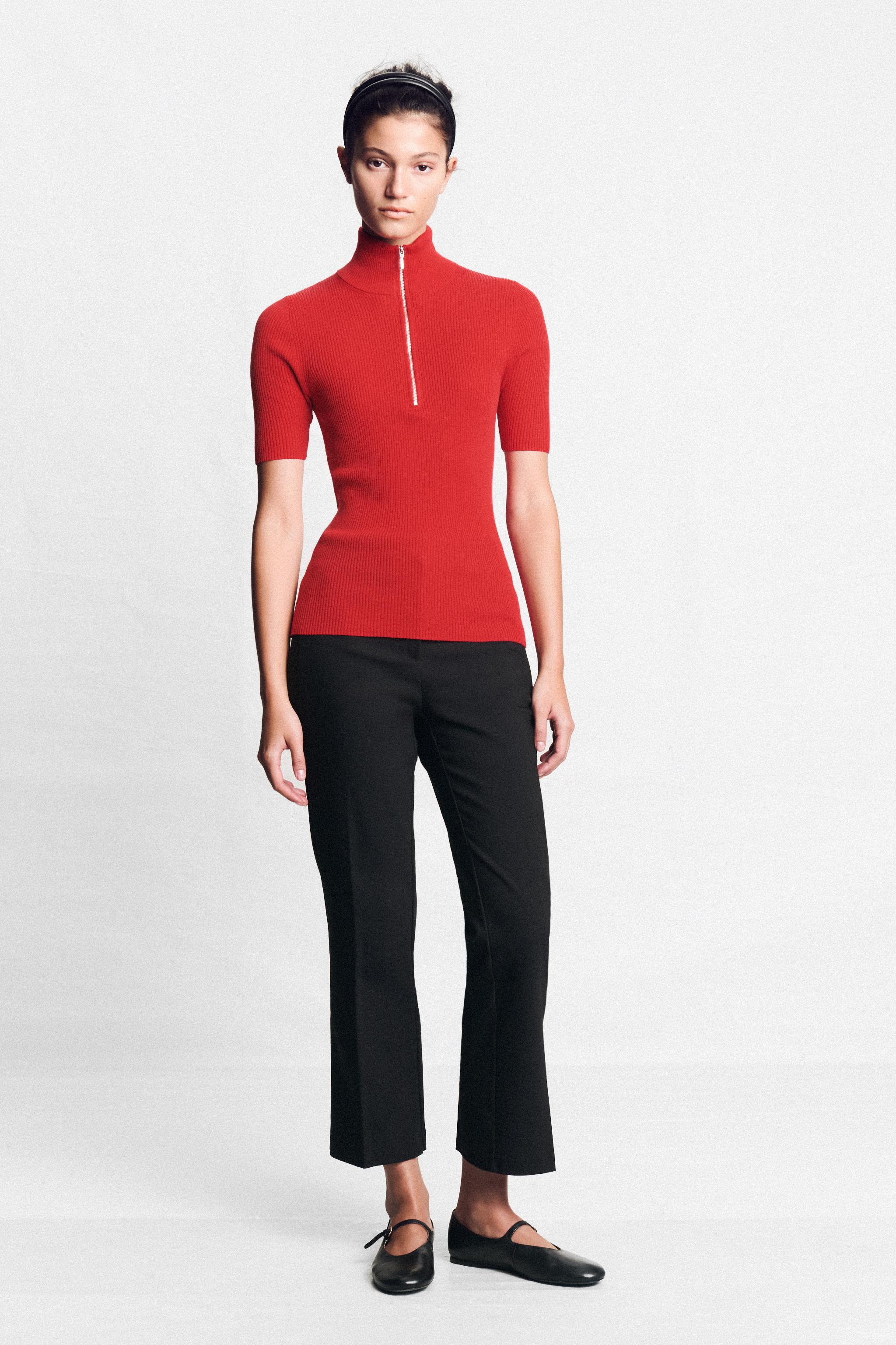 Топ облегающего кроя из ребристой вязки — ZARA