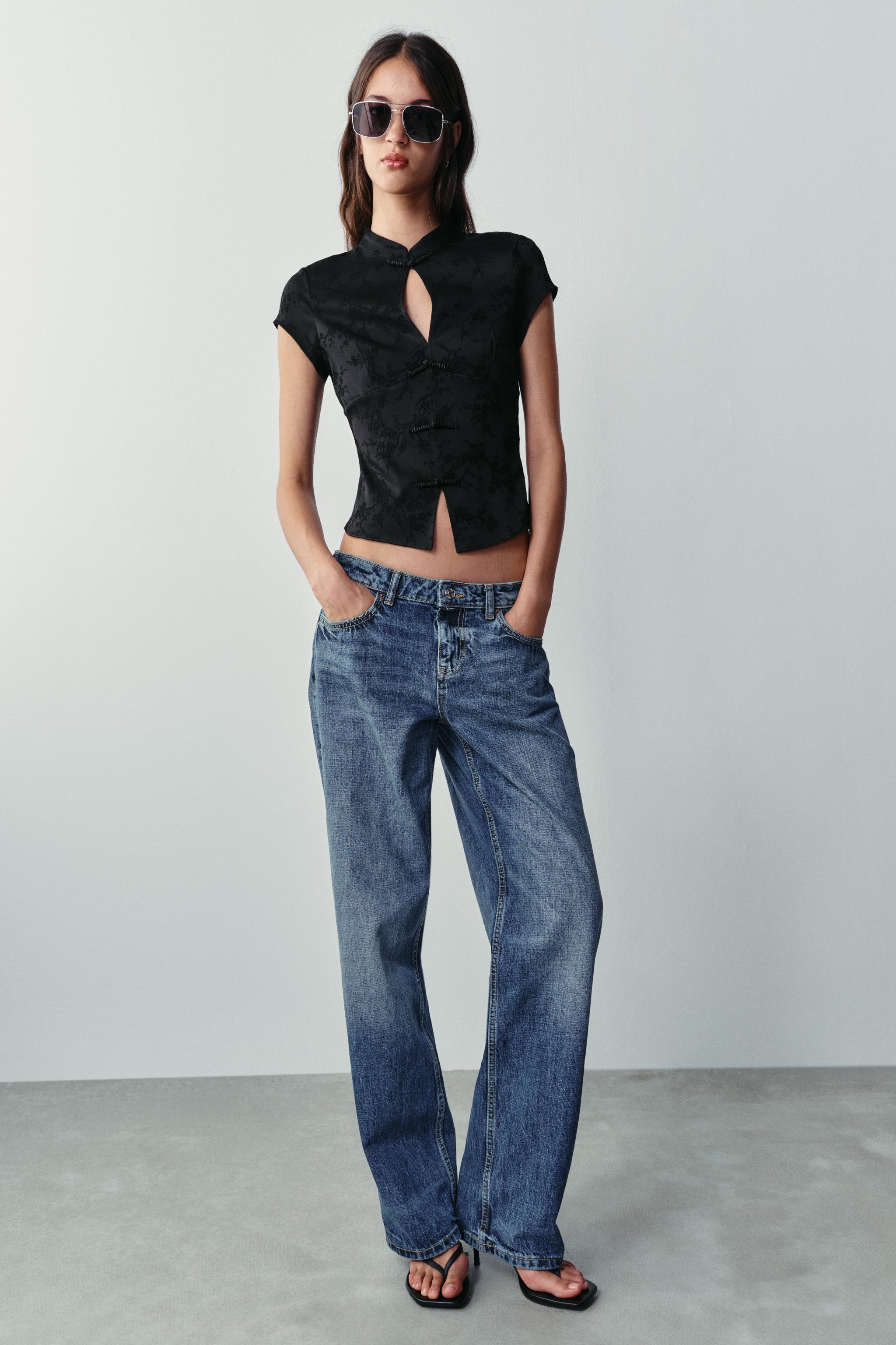 ЖАККАРДОВЫЙ ТОП С ТОГГЛАМИ — ZARA
