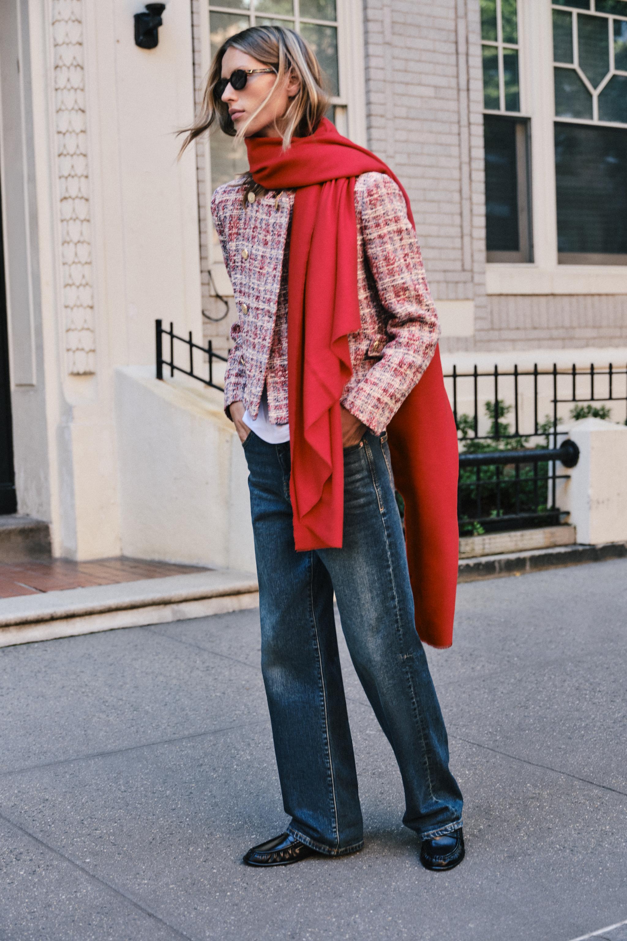 Фактурный укороченный блейзер — ZARA