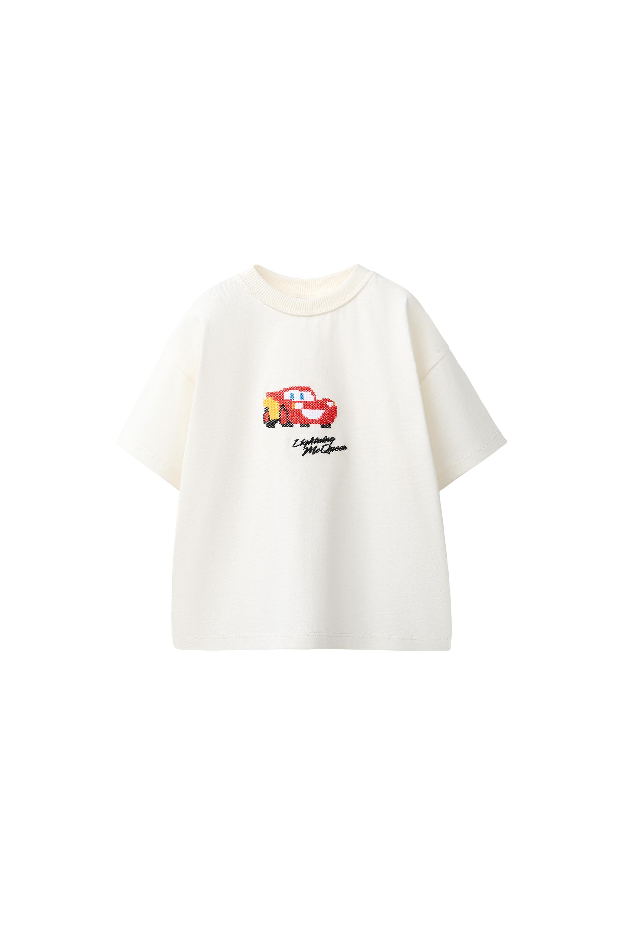 Футболка с вышивкой Lightning McQueen © DISNEY/PIXAR — ZARA