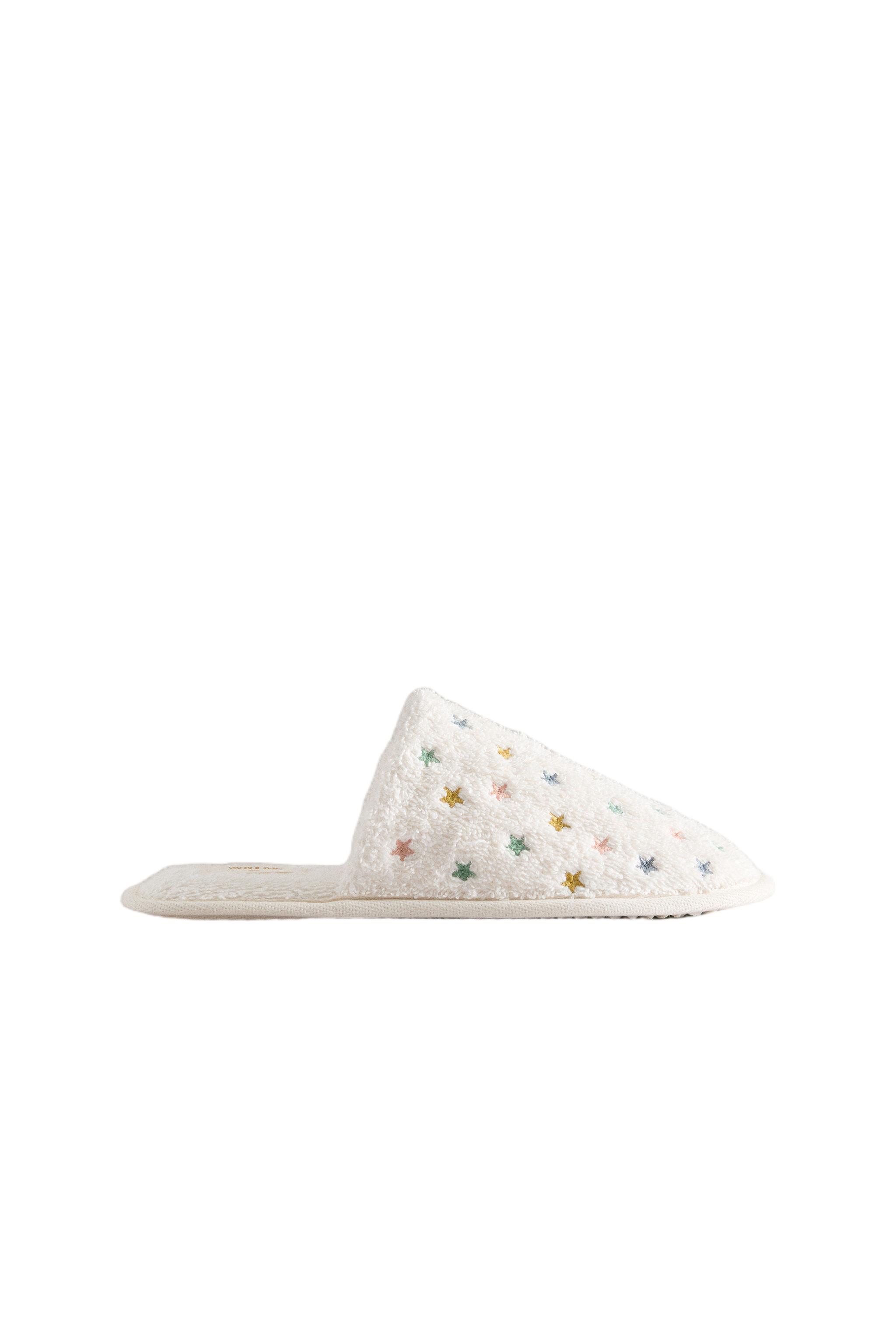 ТАПОЧКИ ИЗ МАХРОВОЙ ТКАНИ С ВЫШИТЫМИ ЗВЕЗДАМИ — ZARA