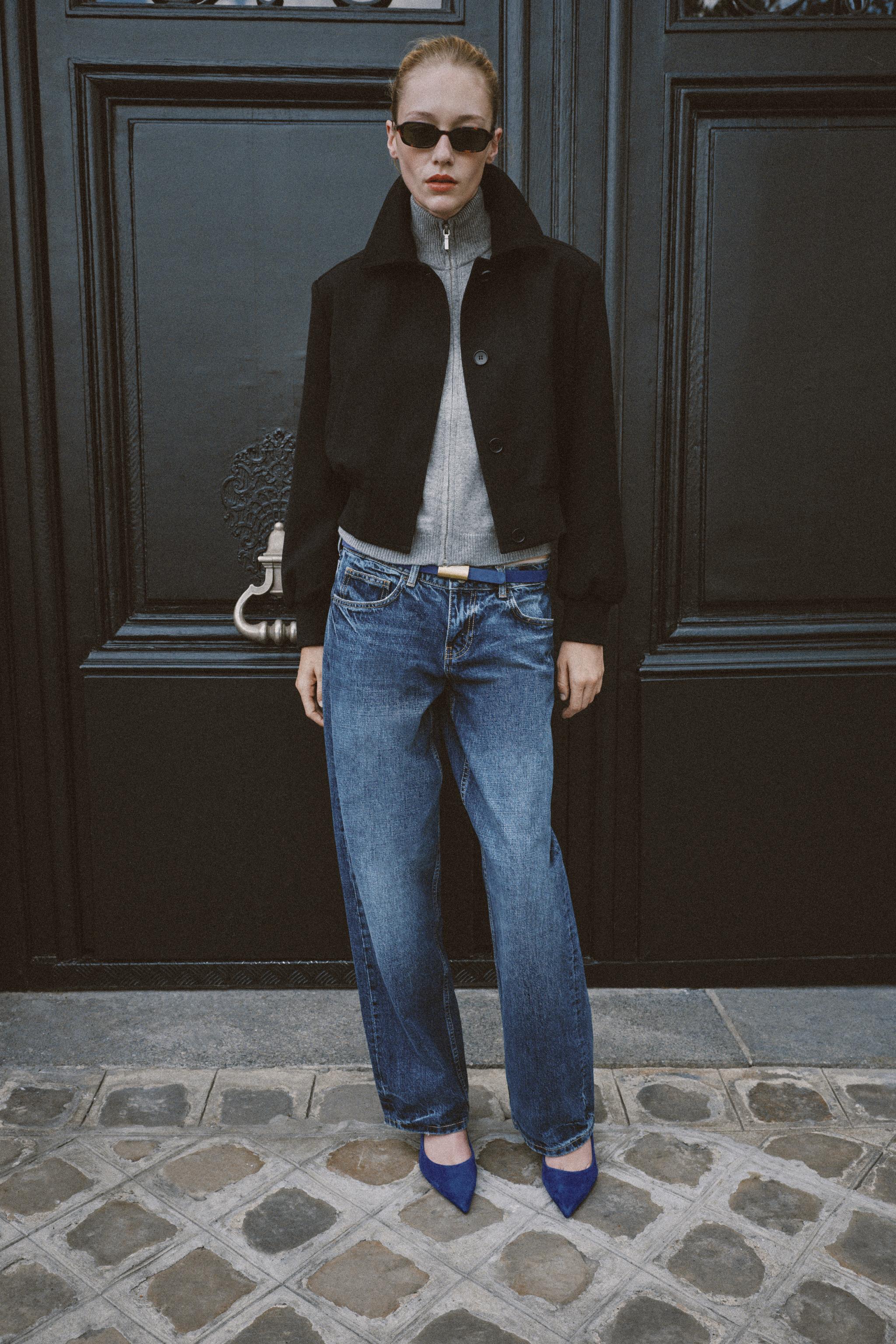 КОРОТКАЯ КУРТКА С ПОДПЛЕЧНИКАМИ — ZARA