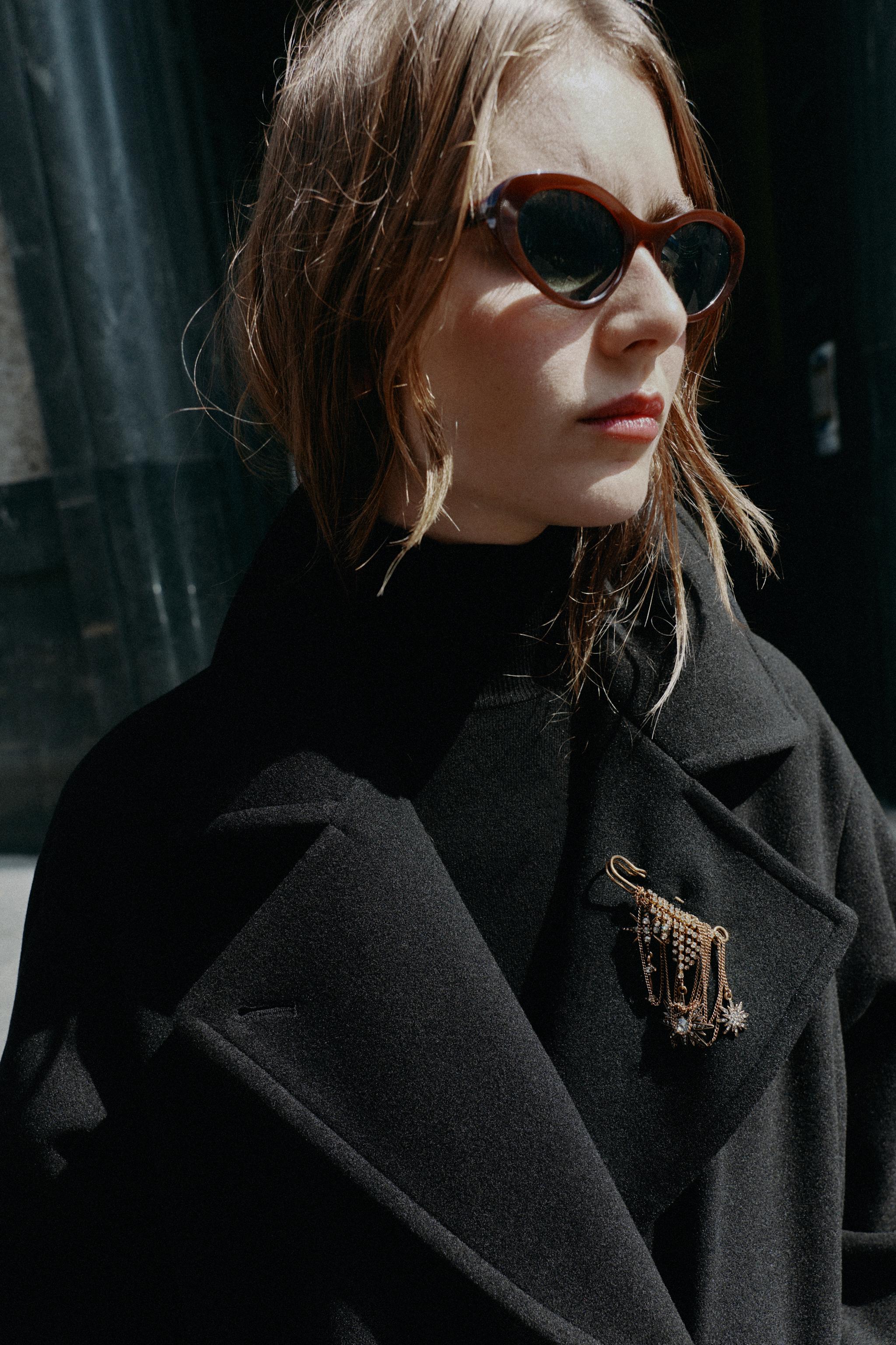 БРОШЬ С ПОДВЕСКАМИ И ЗВЕЗДАМИ — ZARA
