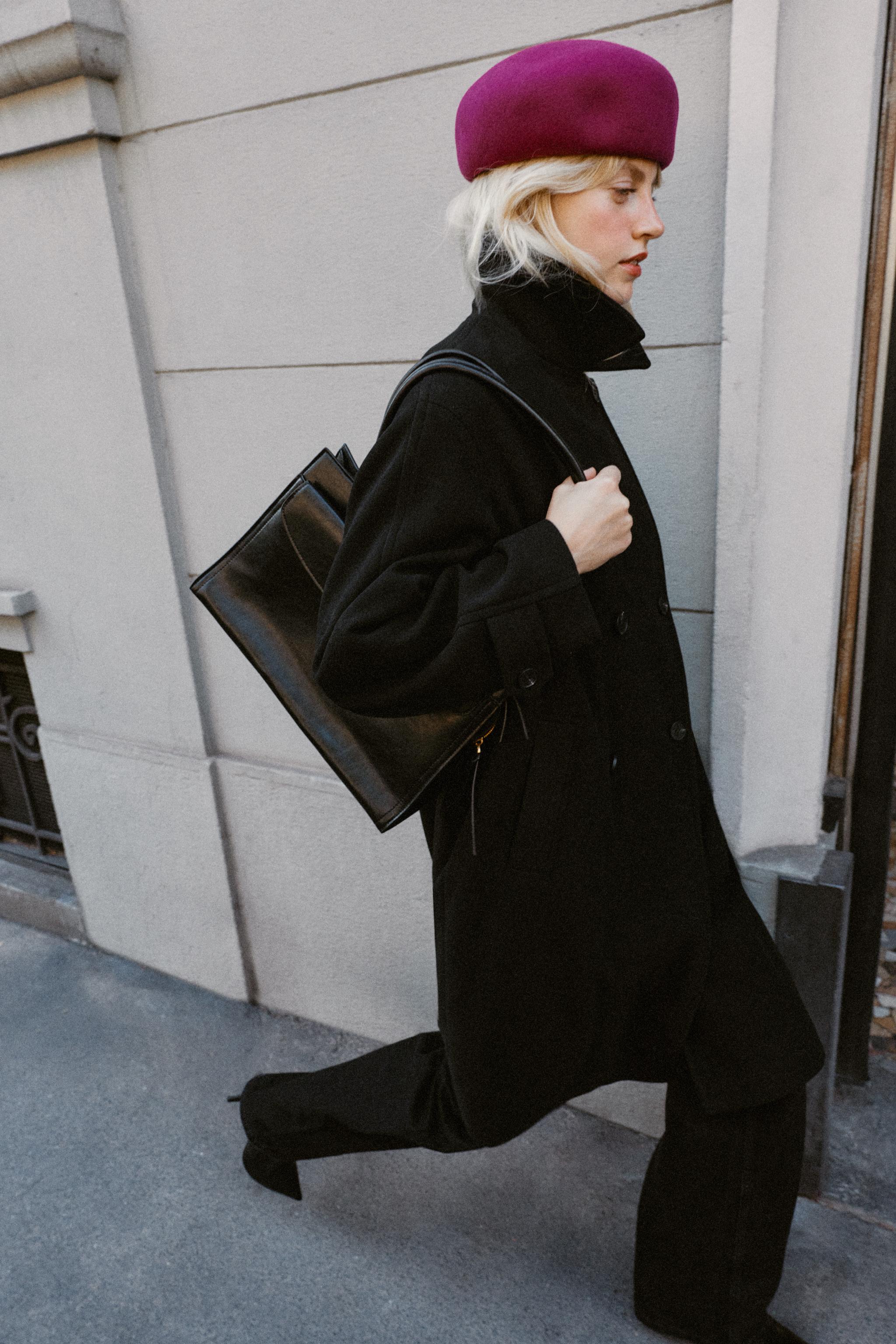 100% WOOL PLAIN SKULL CAP — ZARA